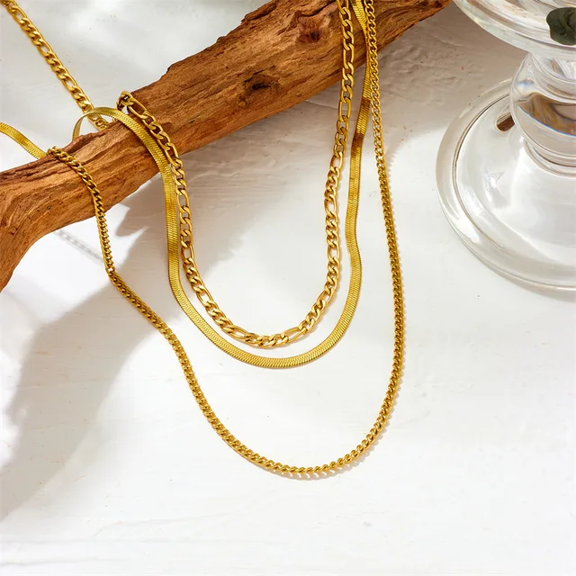 Triple Twist Layered Neckchain