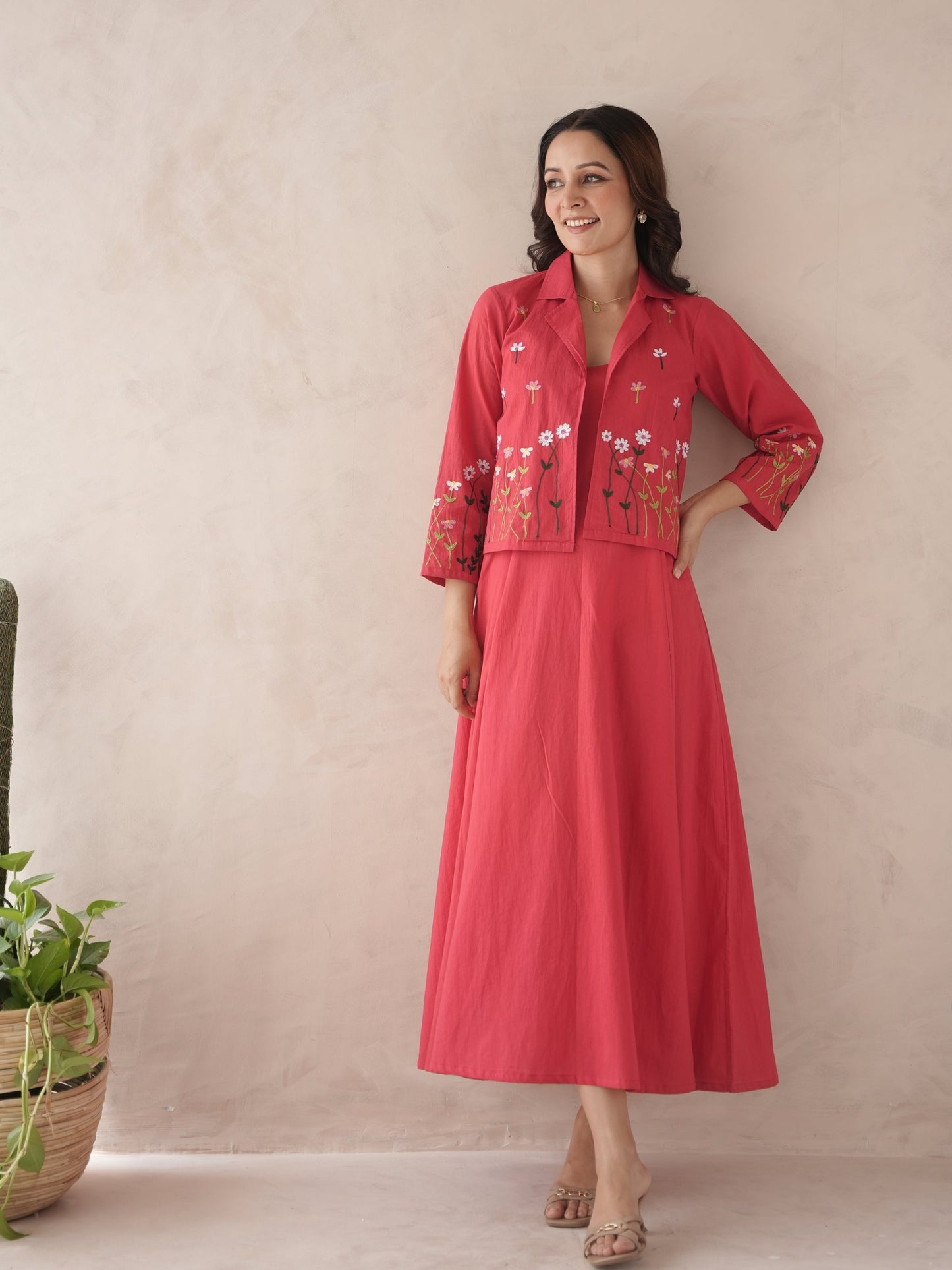 Noir Embroidery Cotton Jacket Dress