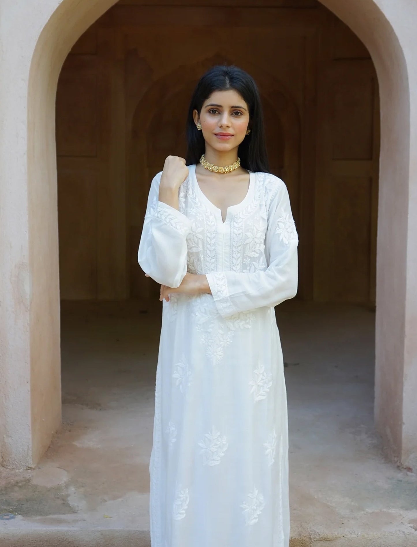 Aafreen White on White Chikankari Kurta