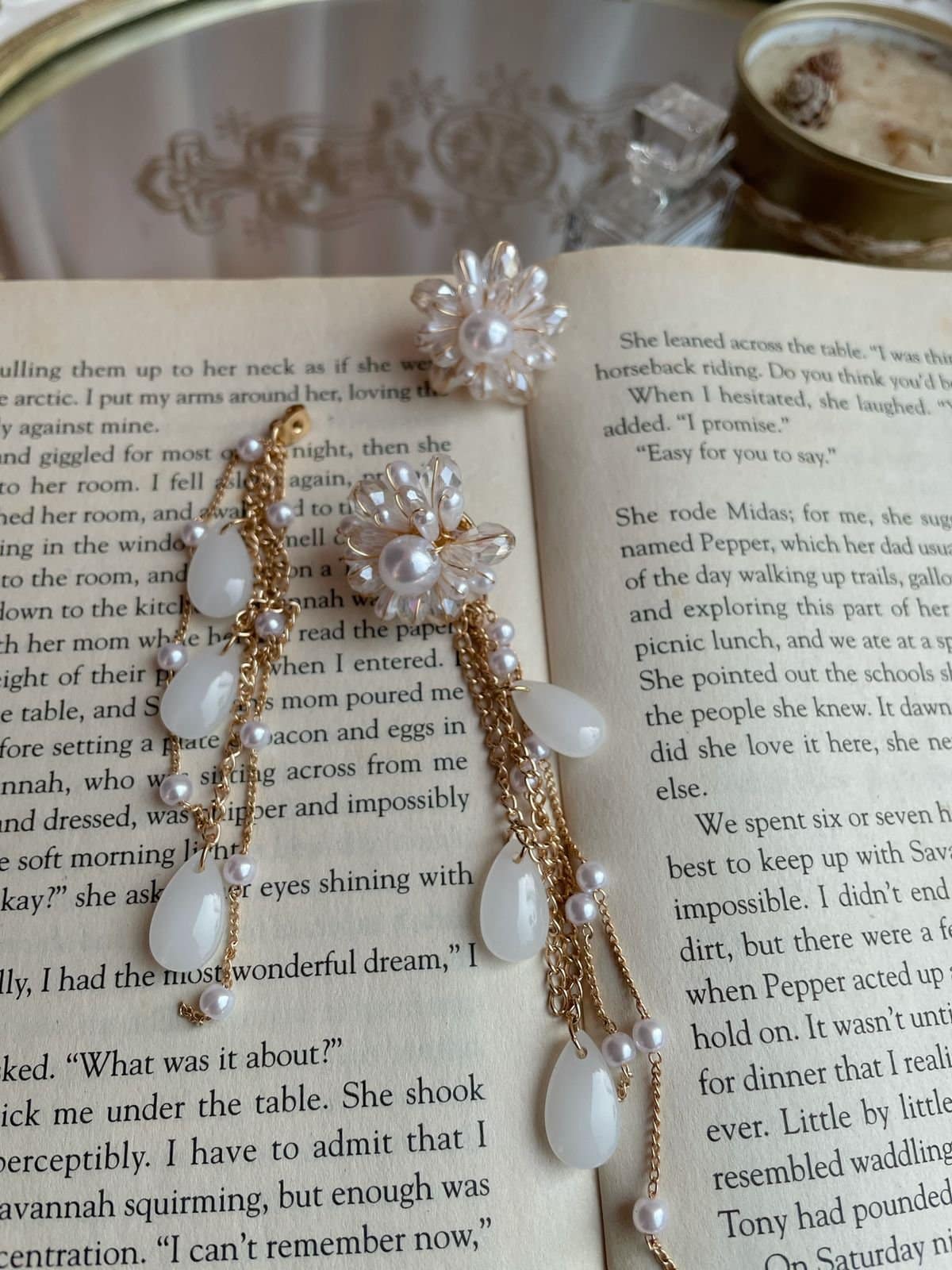 Snowfall Charm Pearl Earrings