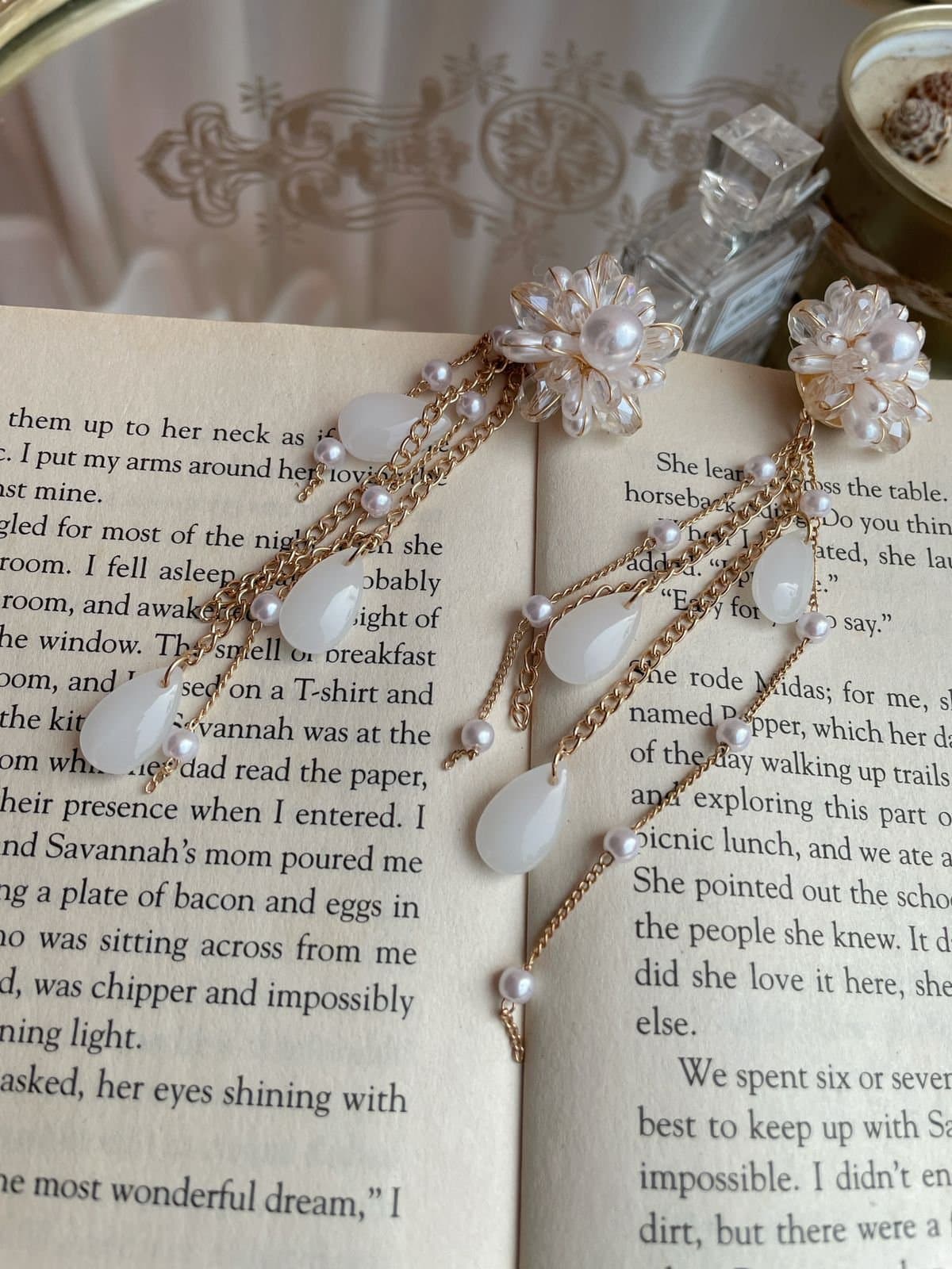 Snowfall Charm Pearl Earrings