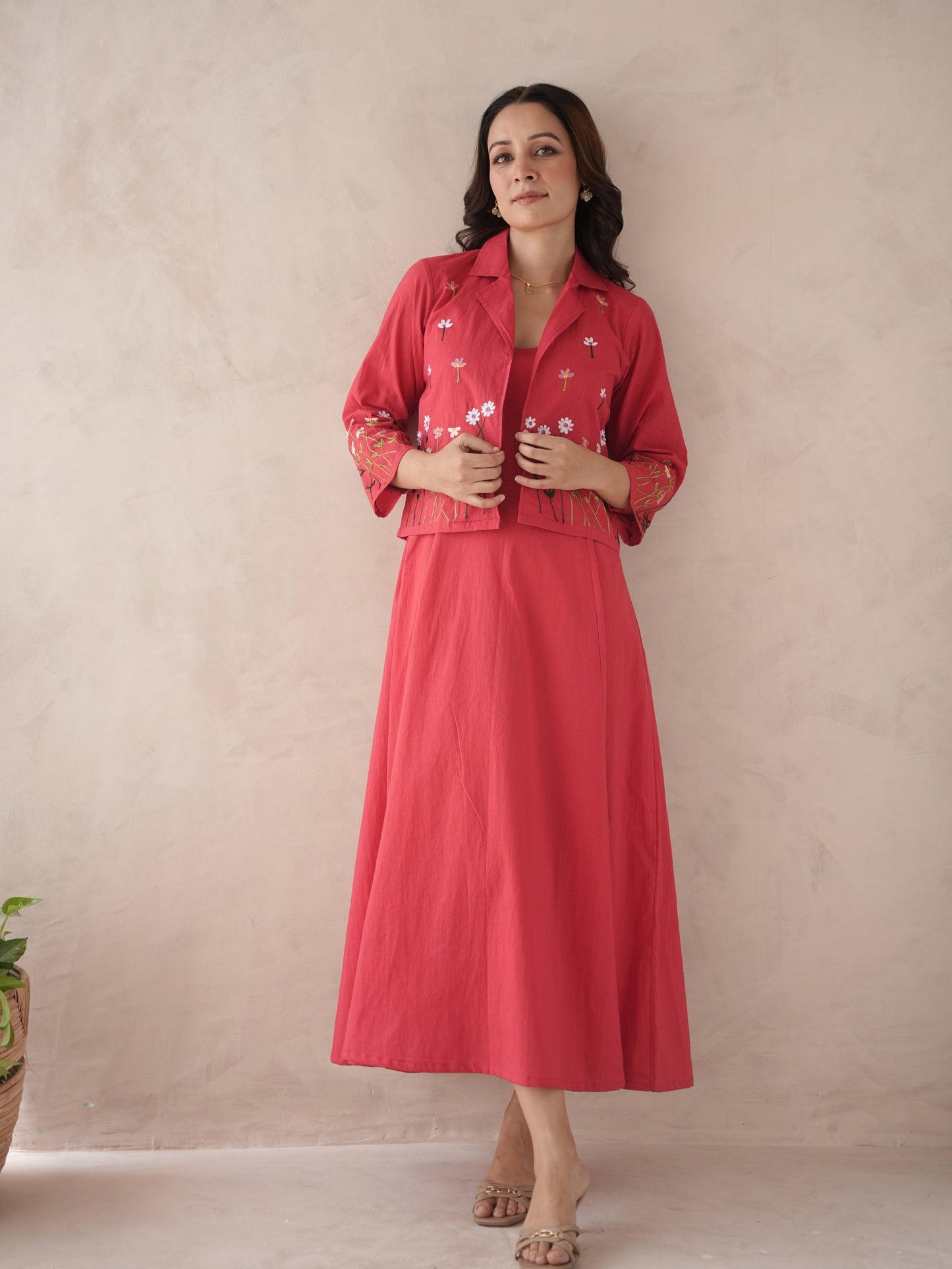 Noir Embroidery Cotton Jacket Dress