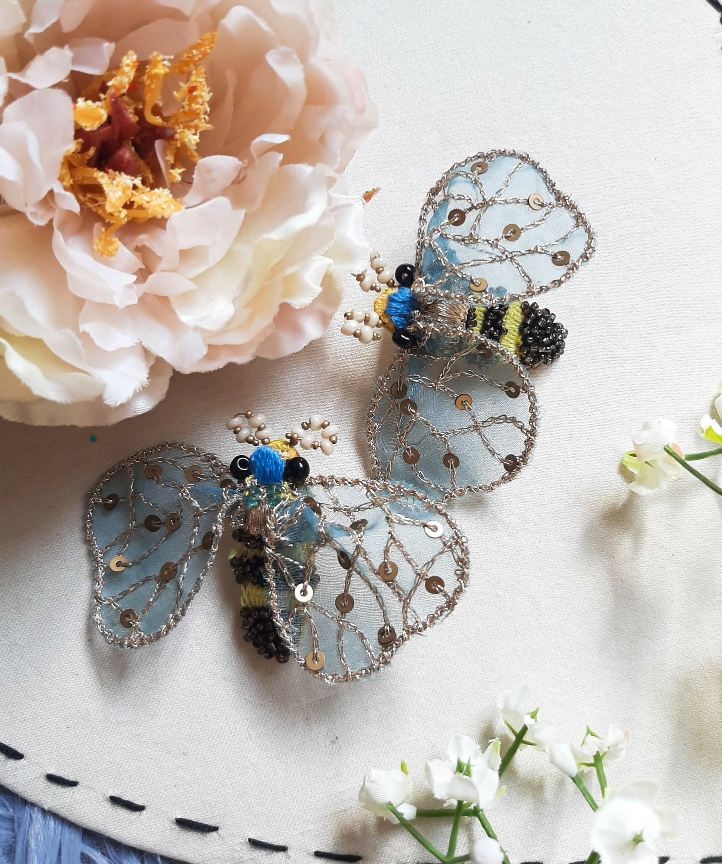 Kihoy_Bee_Earrings