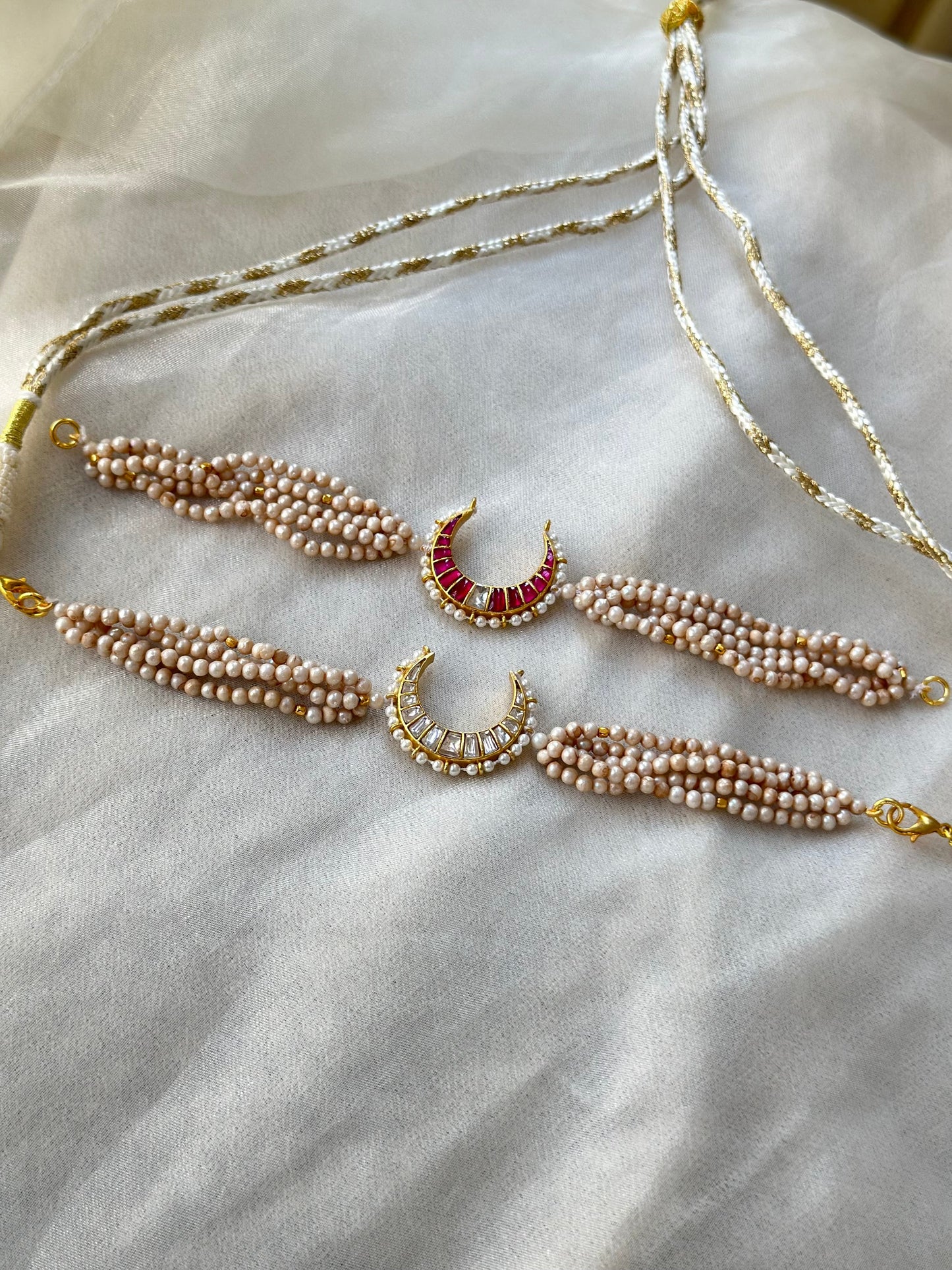 Chaand Kundan Choker