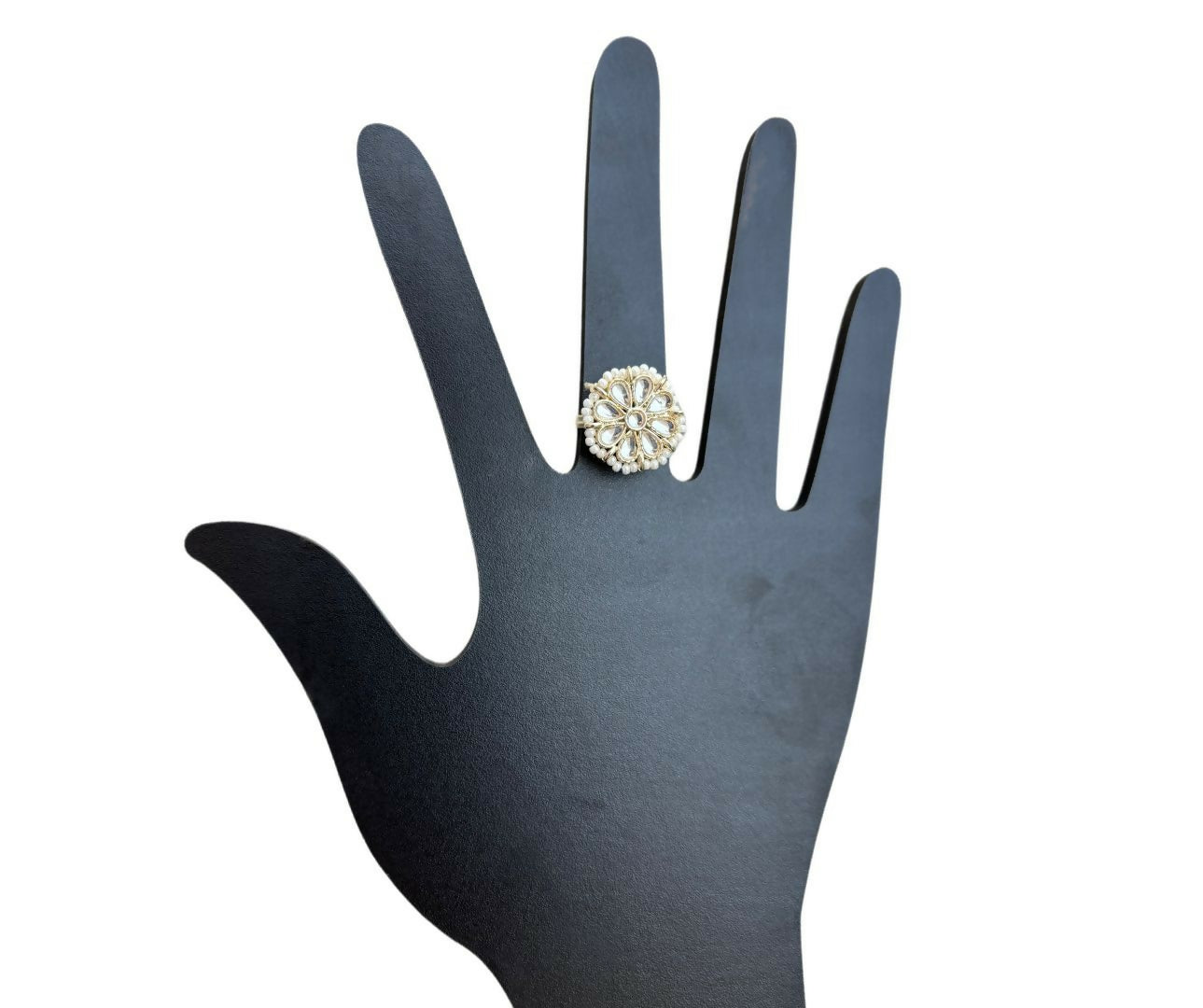 Hanya Kundan Ring