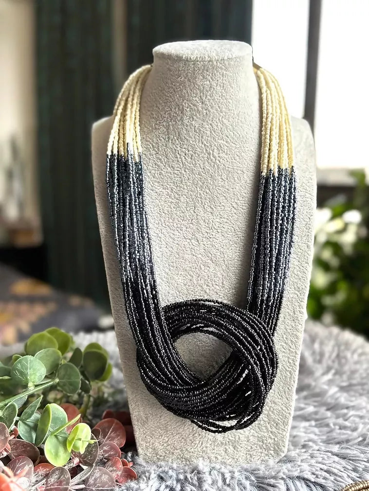 boho_hoop_necklace_black_and_ivory