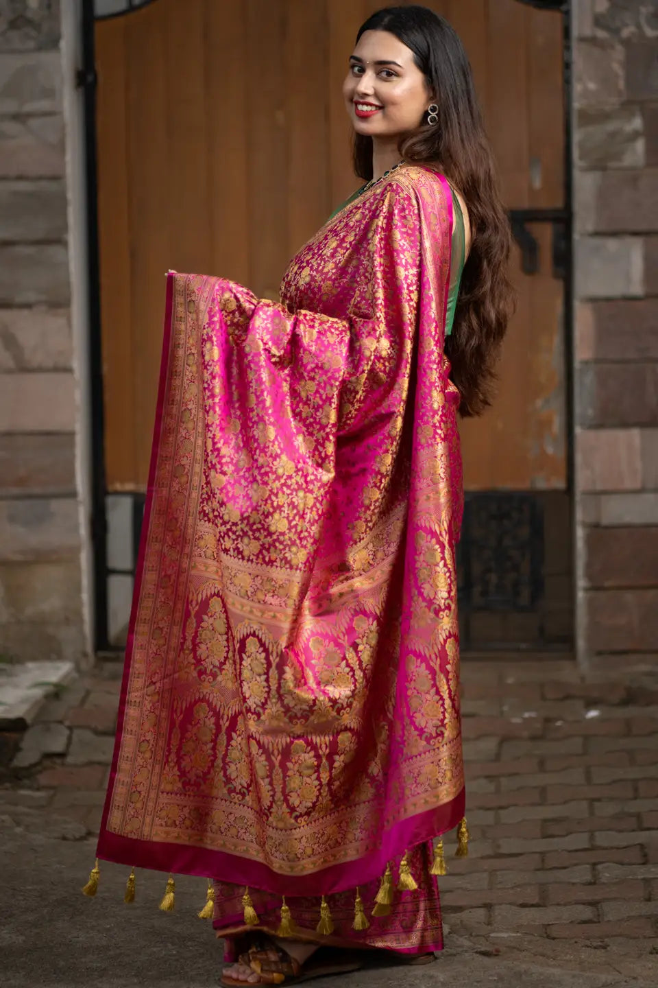 Jamawar Banarasi Silk Saree With Tassels