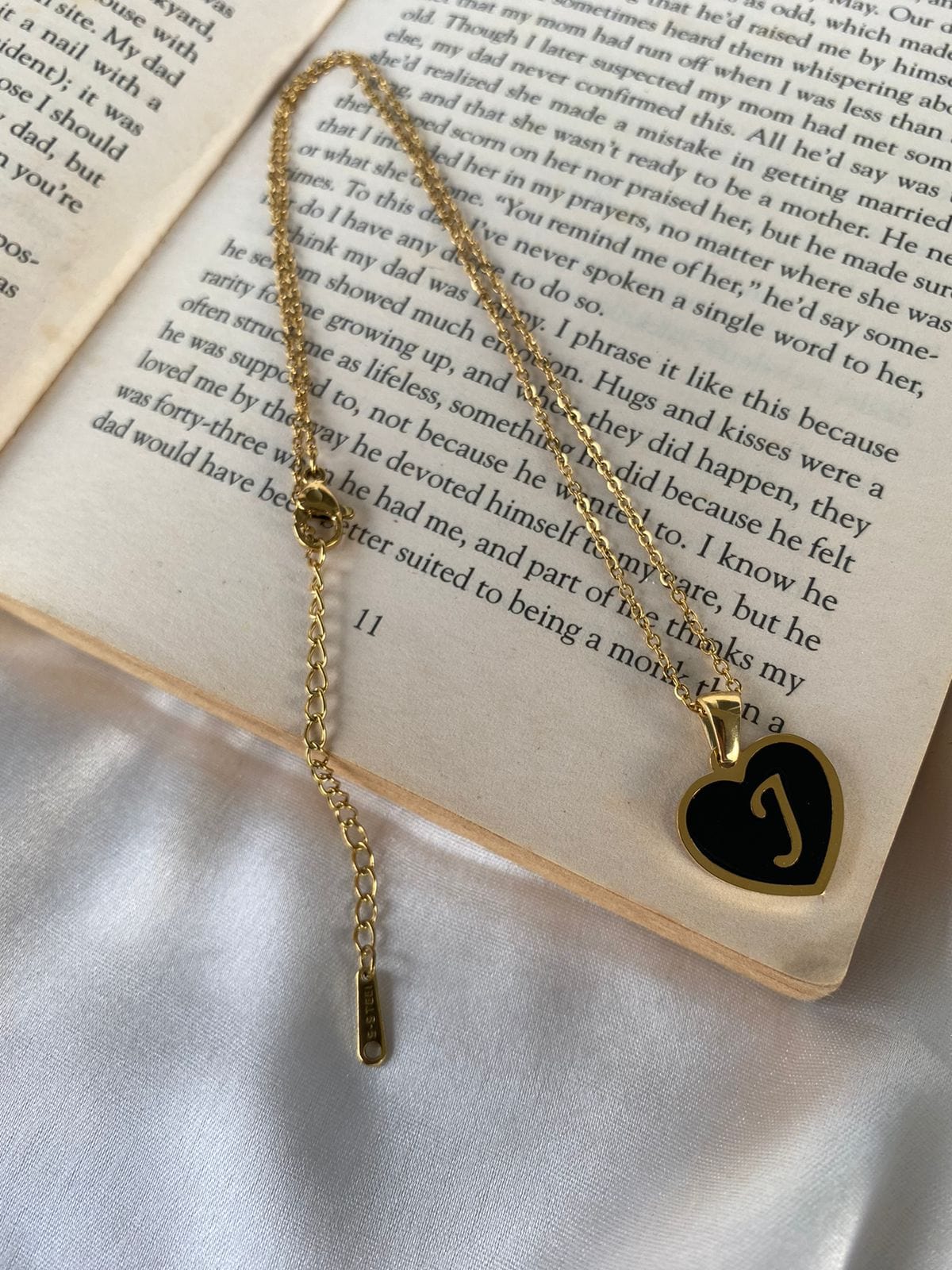 Engrave Delights Heart Neckchains (A-Z)