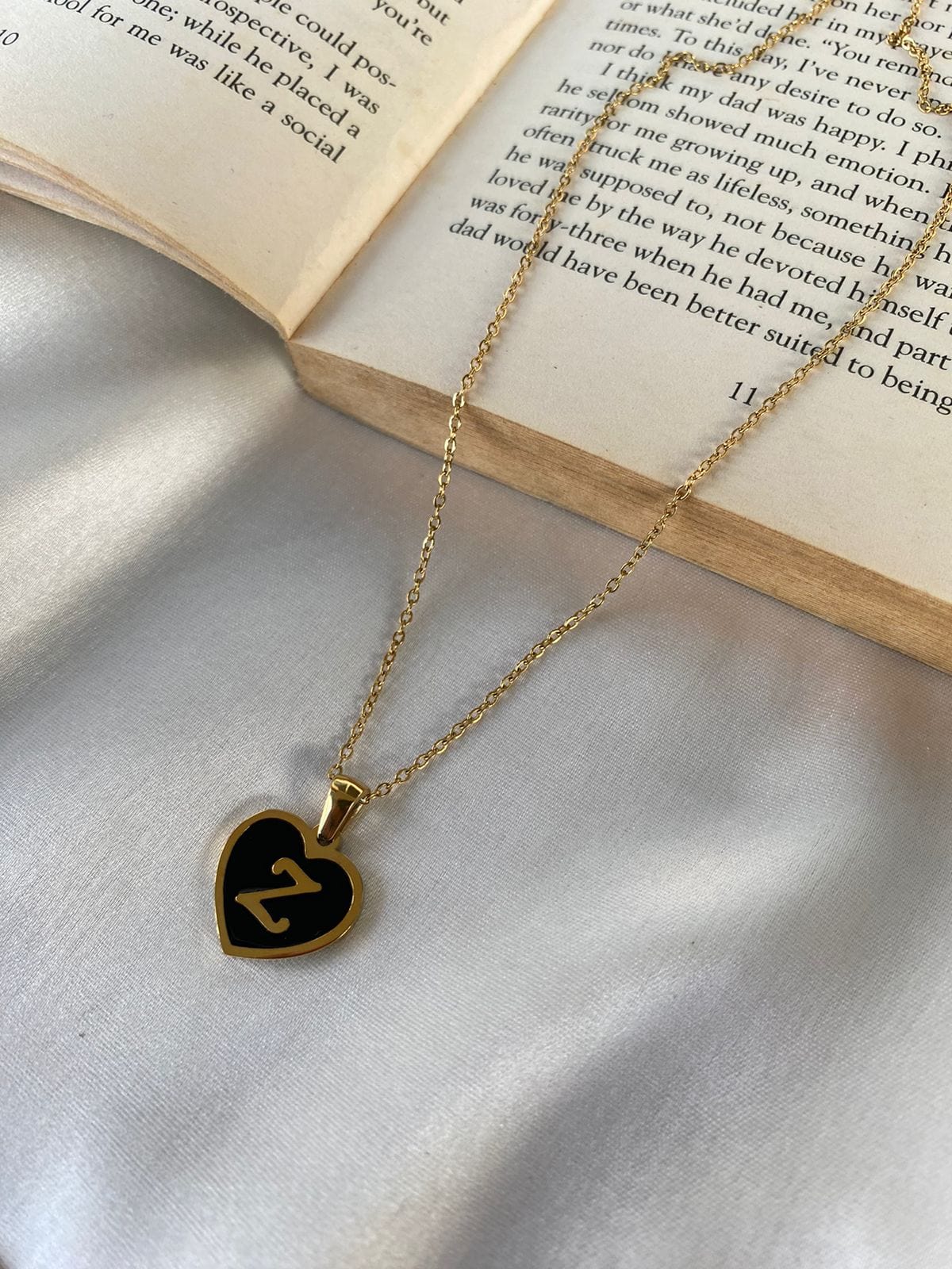 Engrave Delights Heart Neckchains (A-Z)