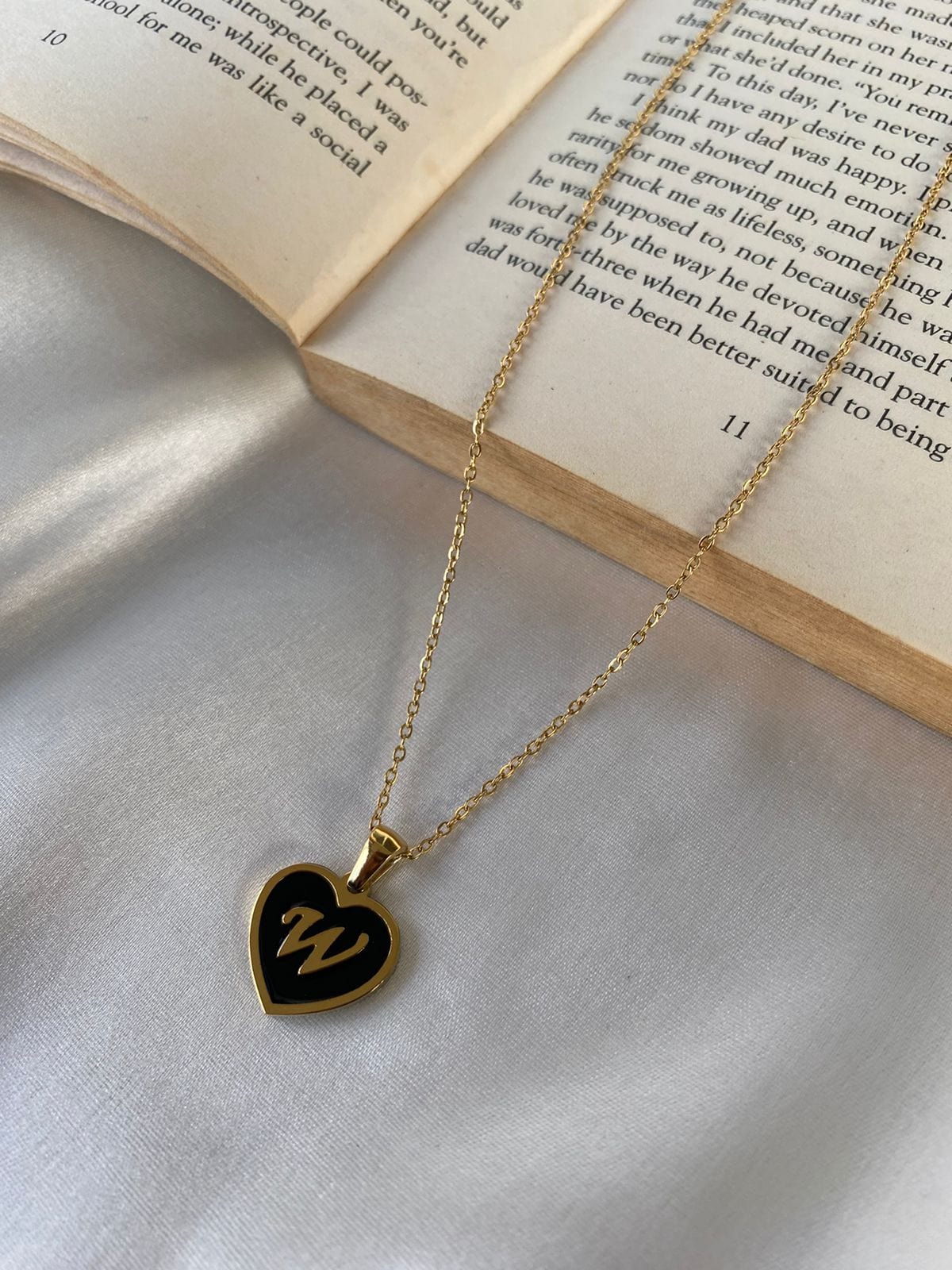 Engrave Delights Heart Neckchains (A-Z)