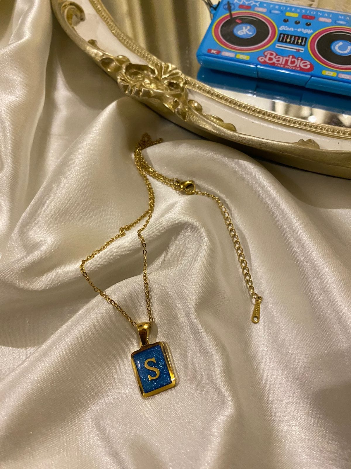 Engrave Delights Classic Aquamarine Neckchains (A-Z)