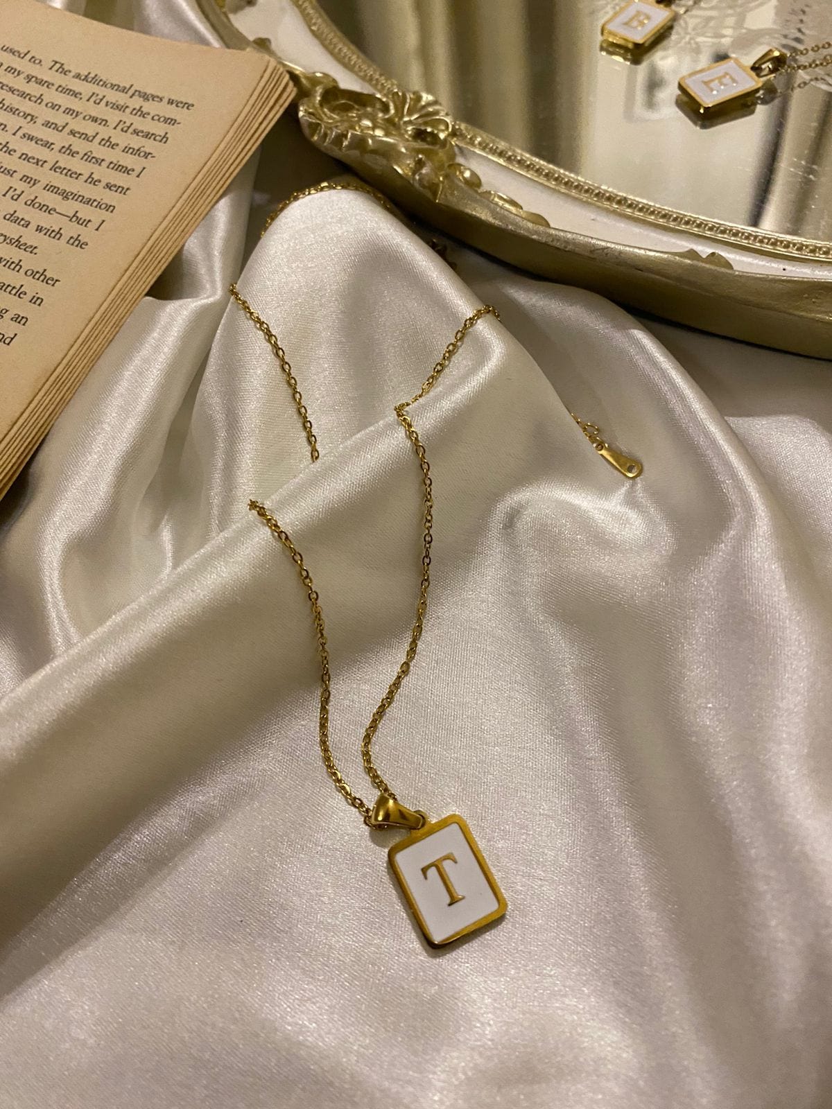 Engrave Delight Classic White Alphabet Pendant (A-Z)