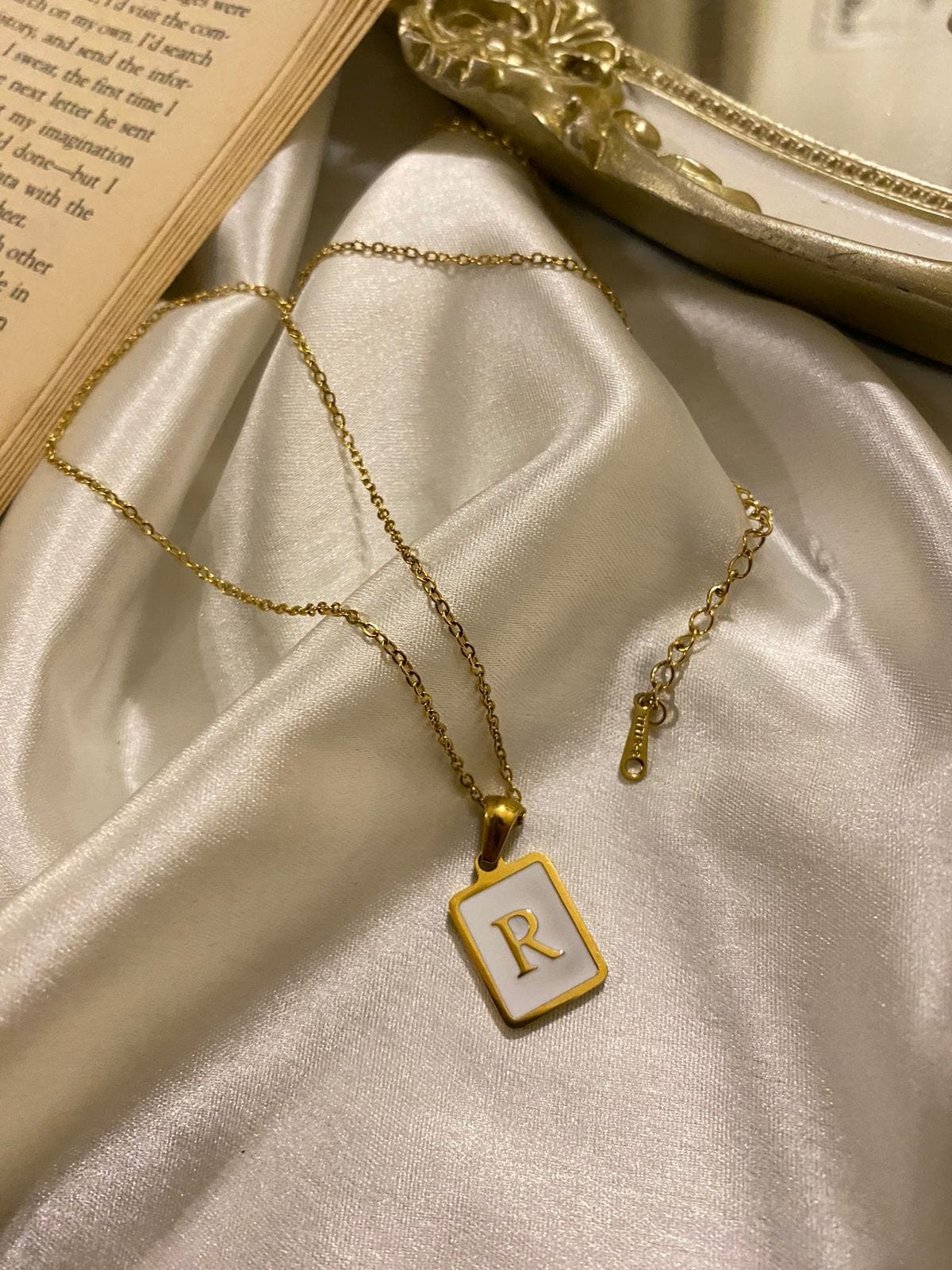 Engrave Delight Classic White Alphabet Pendant (A-Z)