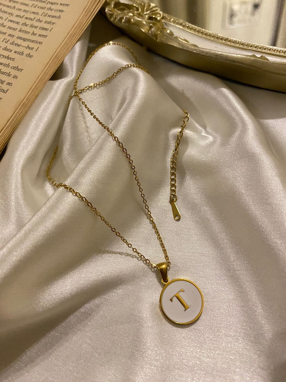 Engrave Delights Curve White Alphabet Pendants (A-Z)