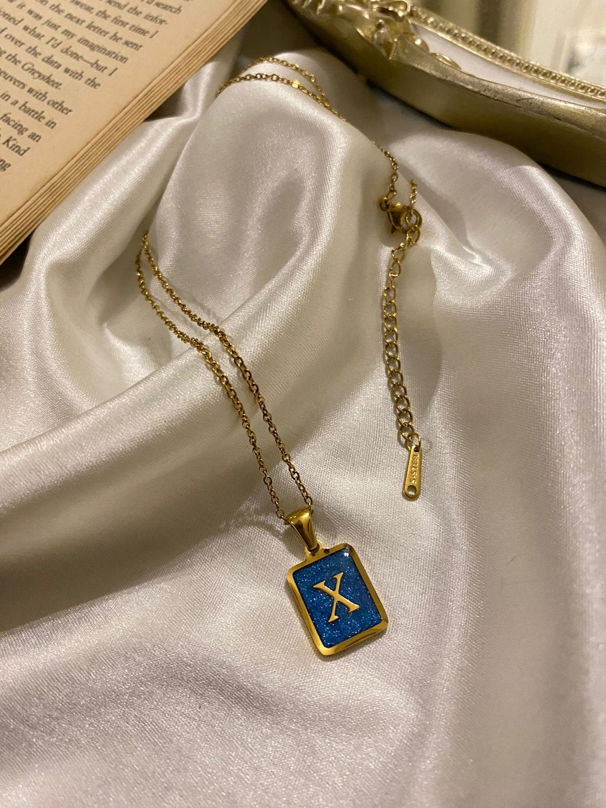 Engrave Delights Classic Aquamarine Neckchains (A-Z)