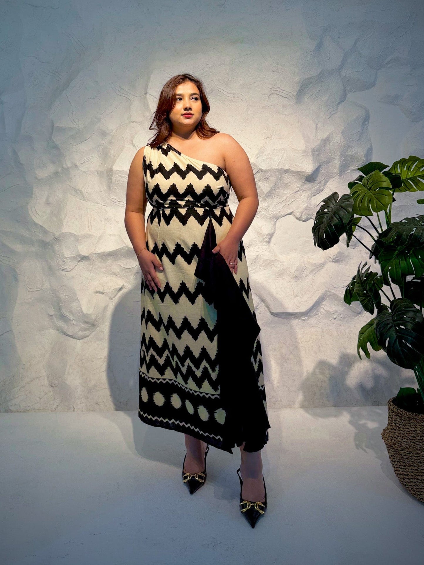 Aruna One Shoulder Zigzag Print Dress