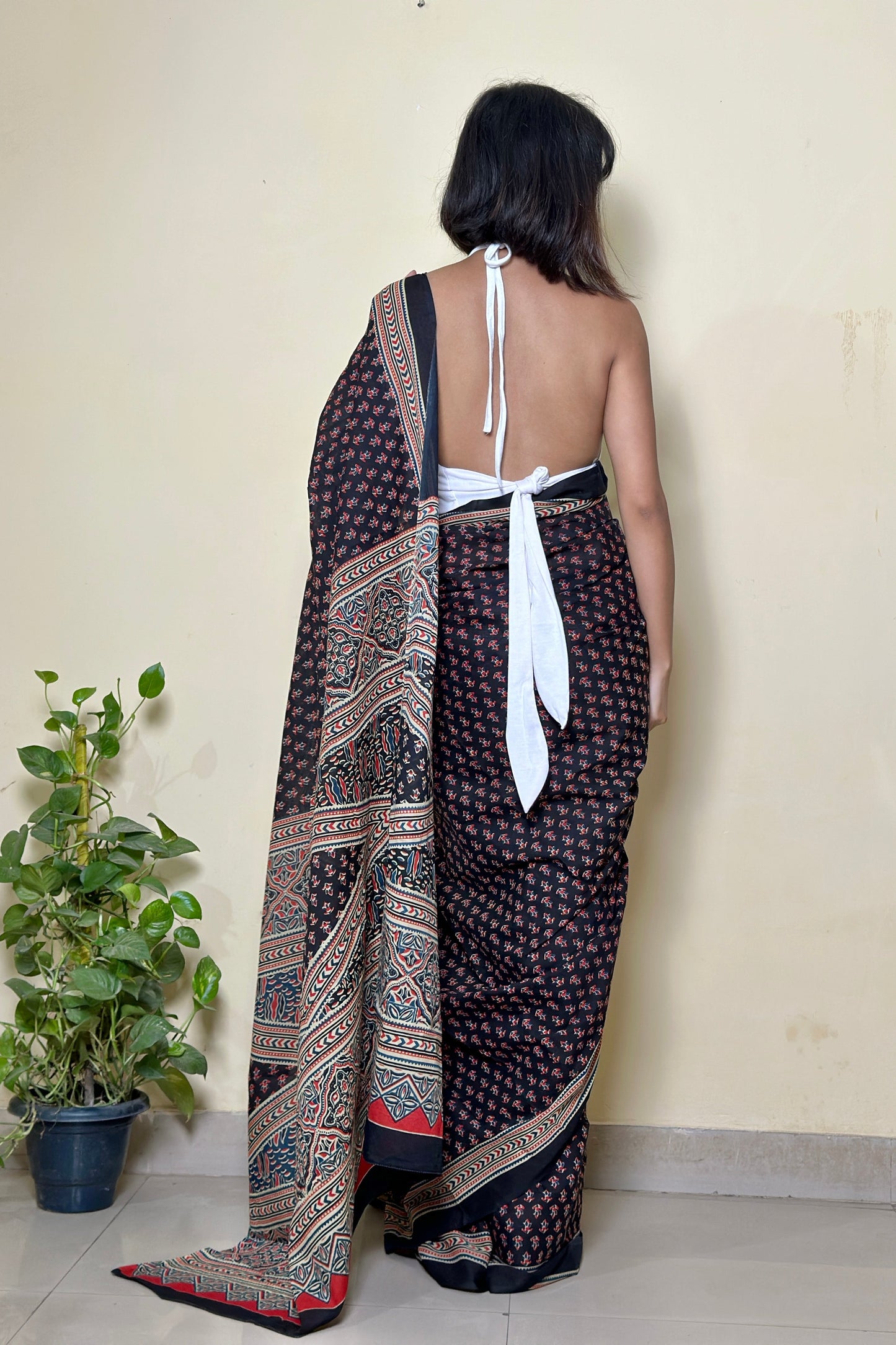 Maa Si Black Ajarkh Handblock - Mul Cotton Saree