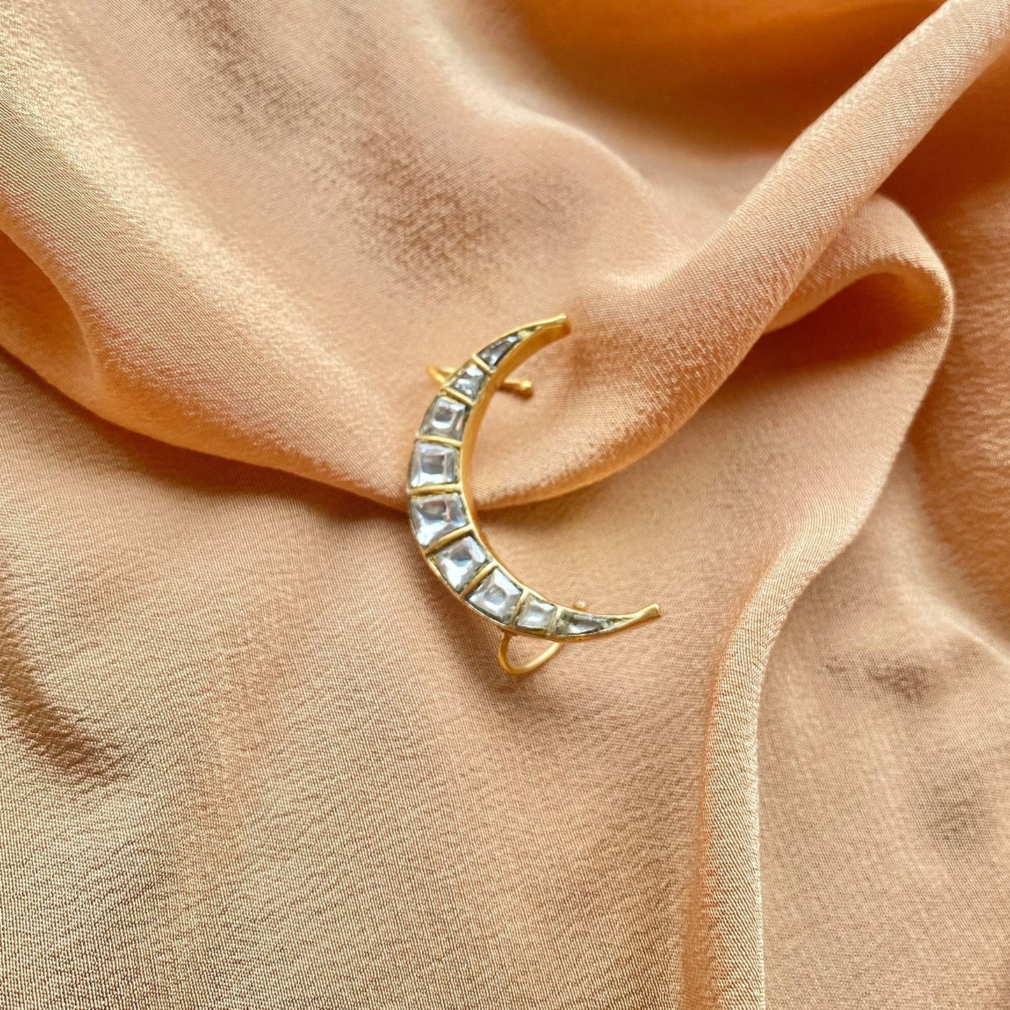 Chaand Polki Earcuff