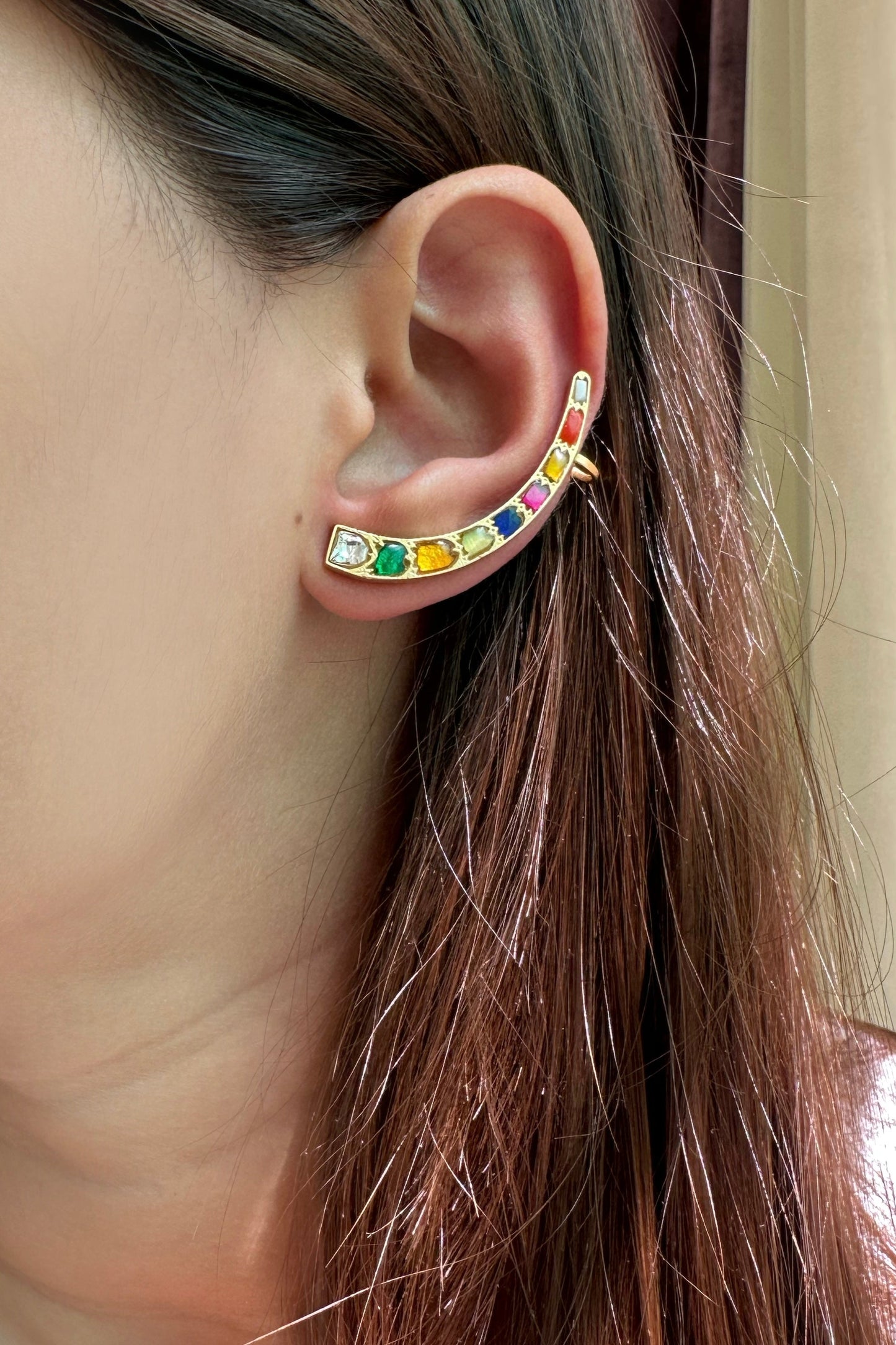 Navratna Ear Crawler