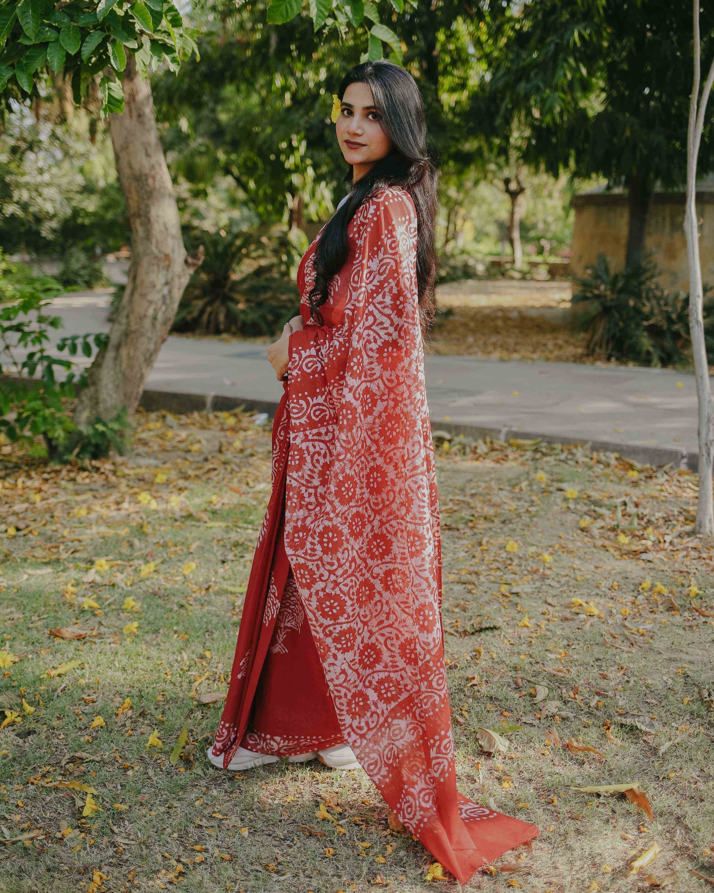 Cherry Crush - Red Batik Pure Mulmul Cotton Saree