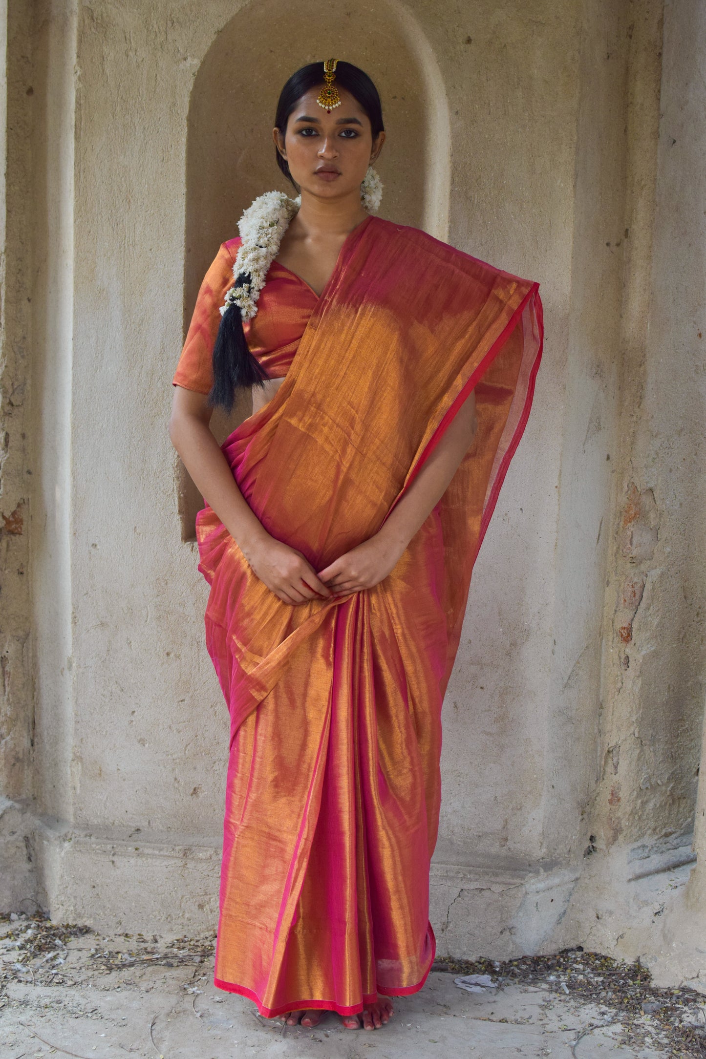 Elegant Handloom Tissue Saree
