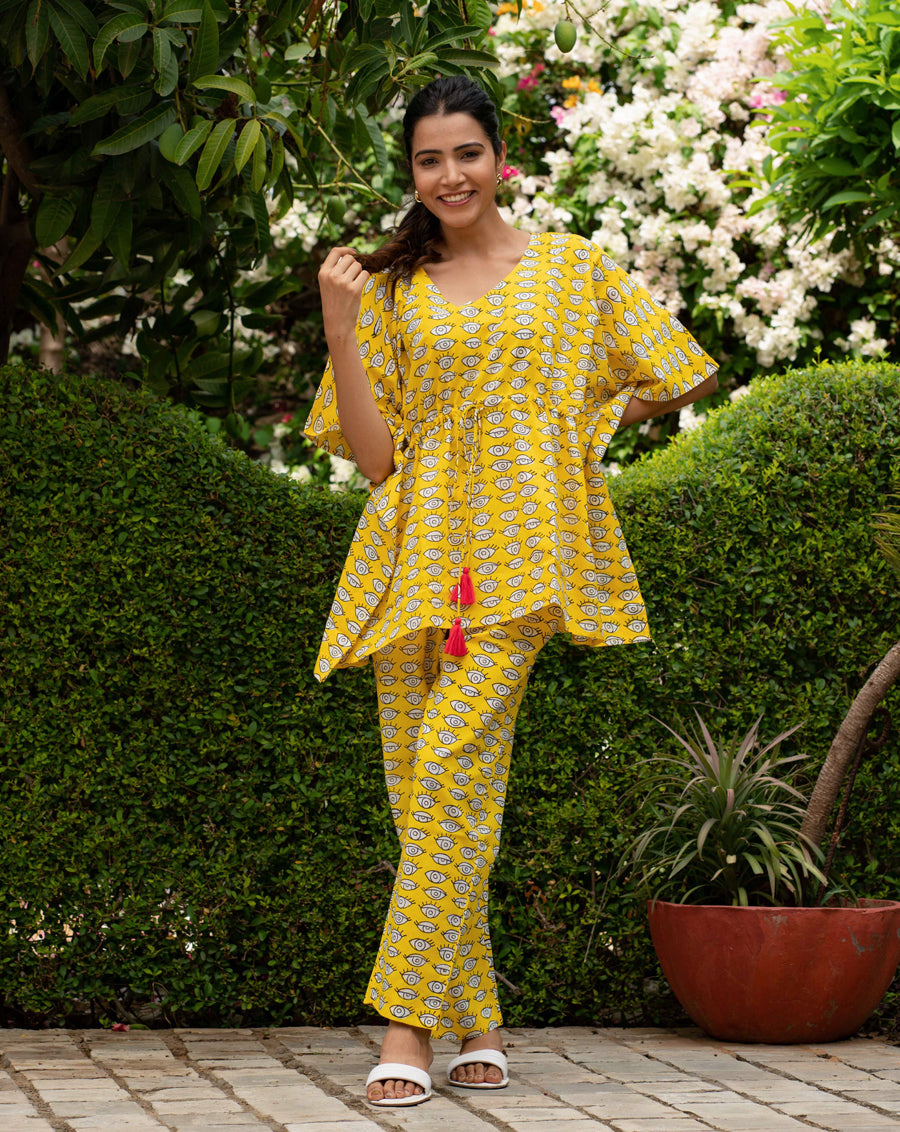 Sara Ali Khan Nazar Battu Chill Jams Cotton Co-ord Set