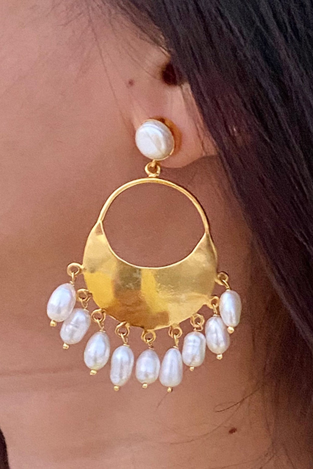 Noor Pearl Chaandbali