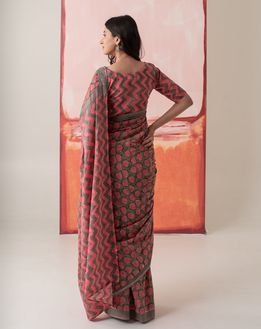 Nutan's Strawberry Mul Cotton Saree