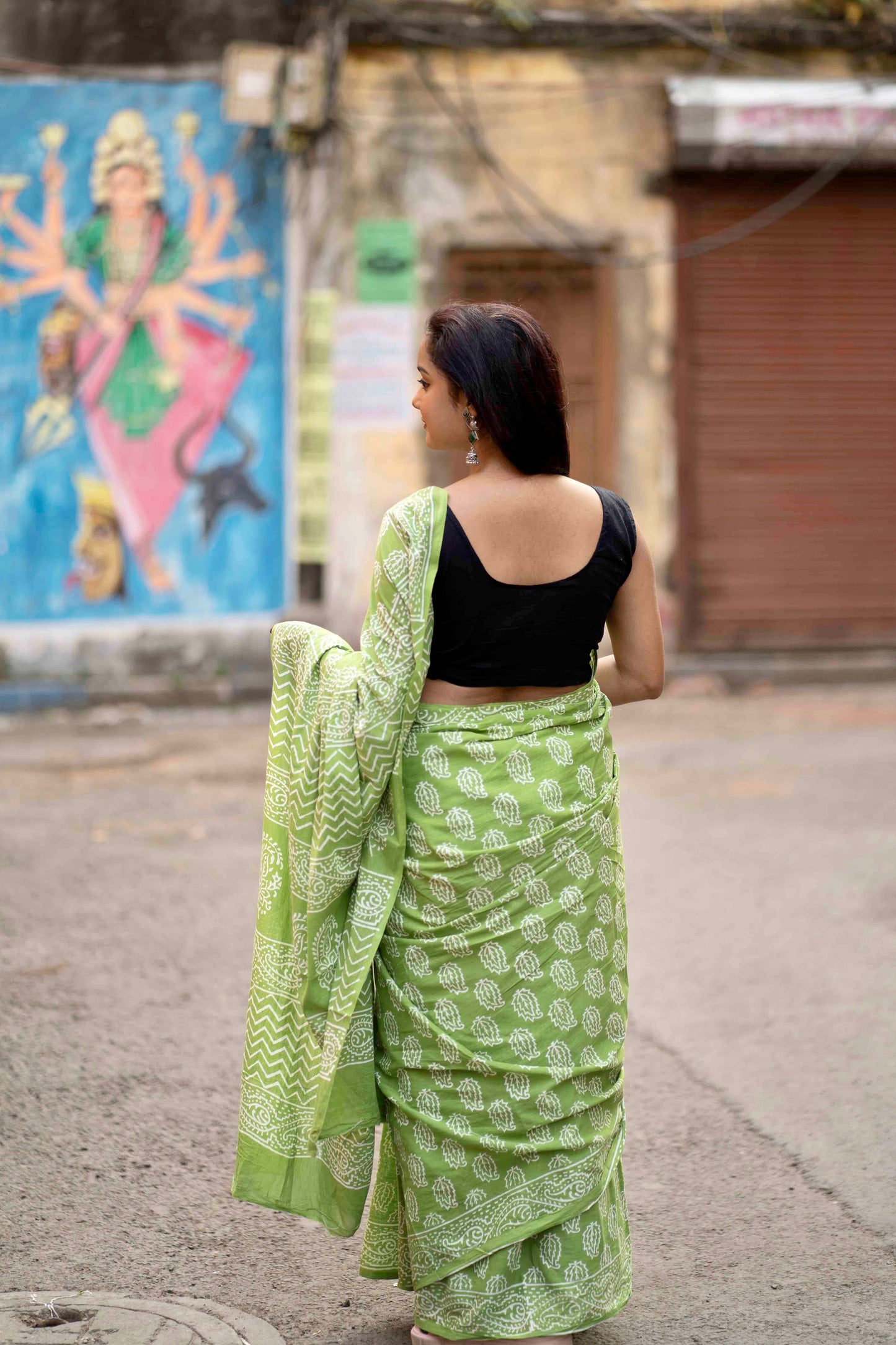 Katchi Kairy Handblocked Mul Cotton Saree