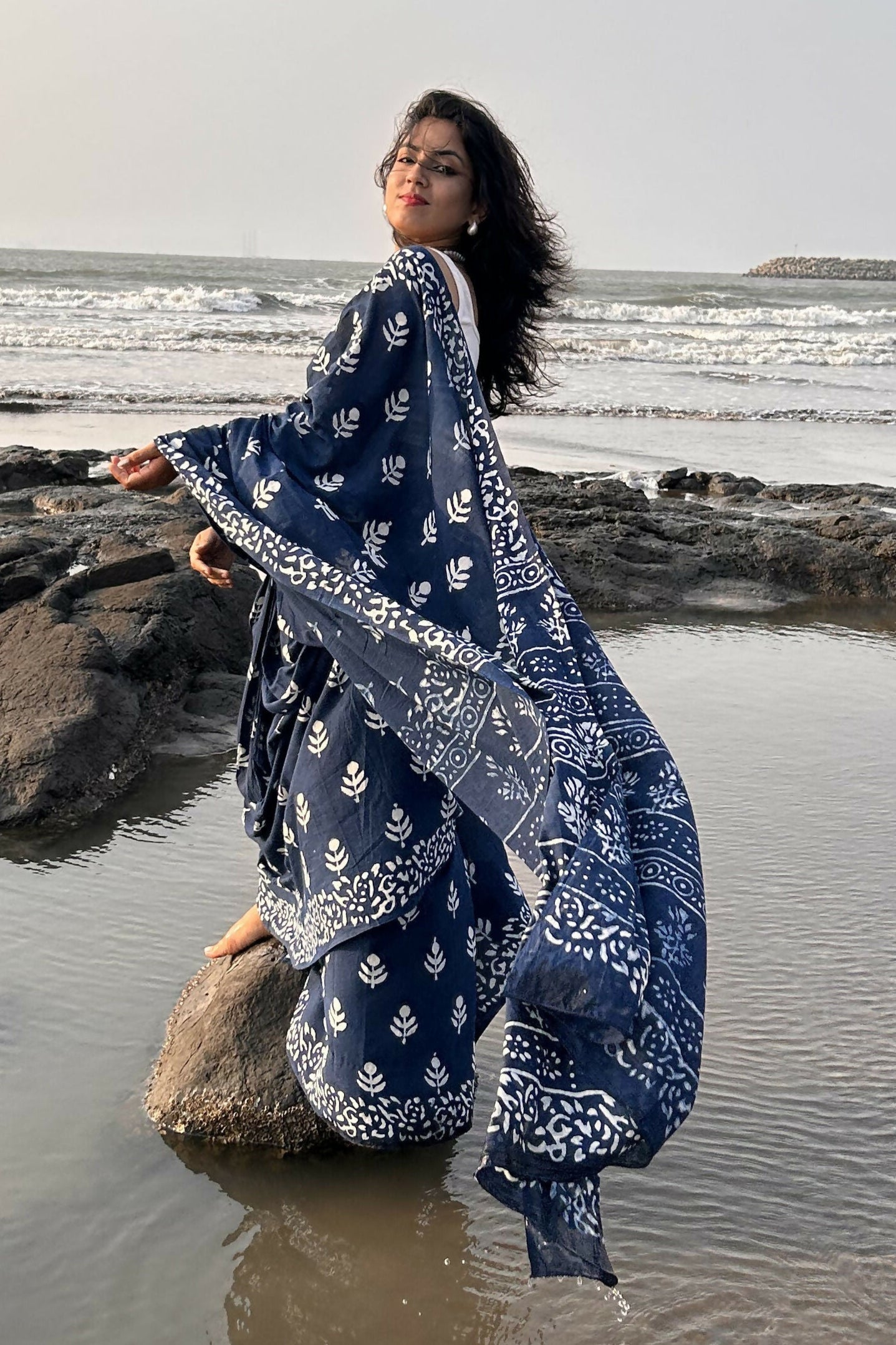 Indigo Passion Blue Cotton Instantwear Pocket Saree