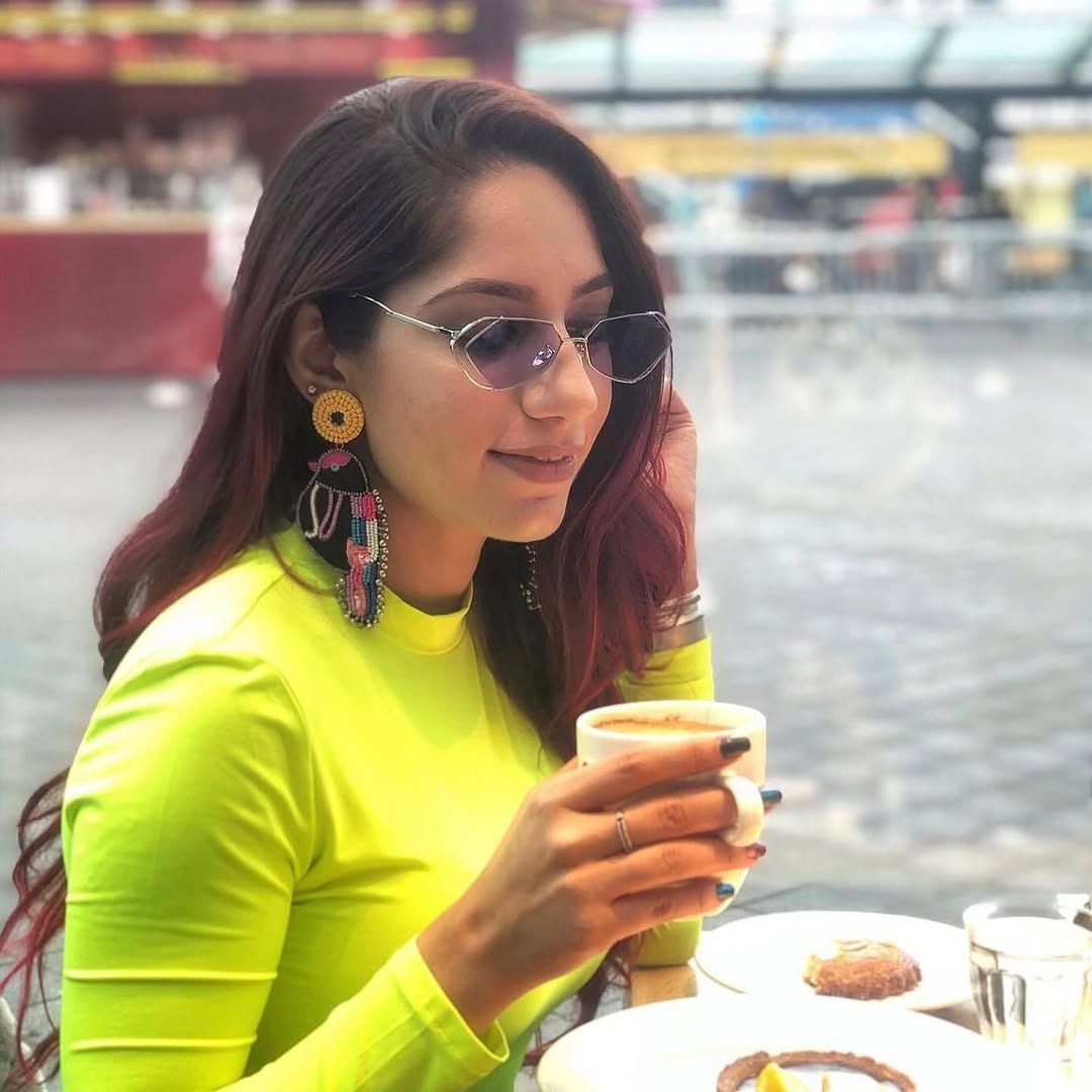 Chashni Earrings