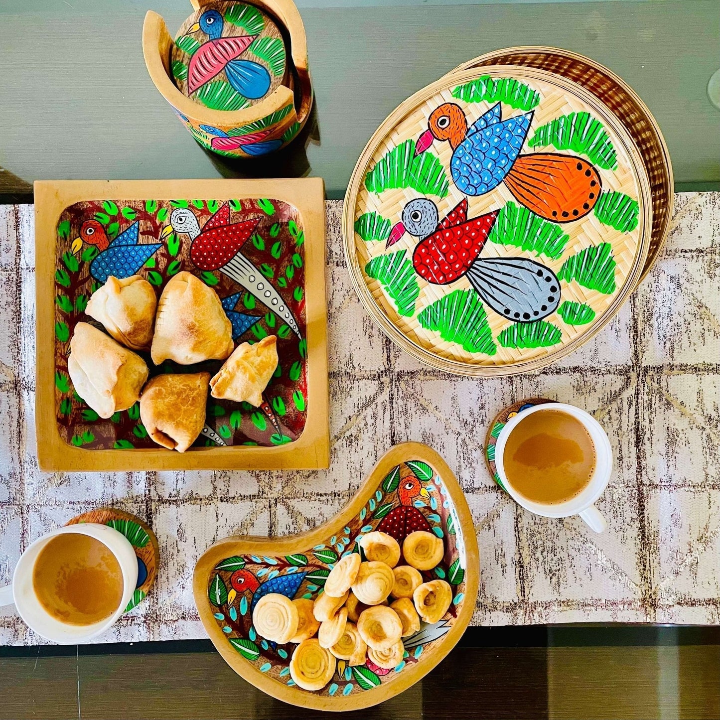 Chiraiya Wooden Platter | Coaster | Utility Box Hamper
