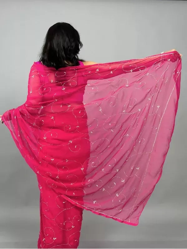 Banno Tera Swagger -Jaal Embroidery Pre-Pleated Shimmer Chiffon Saree