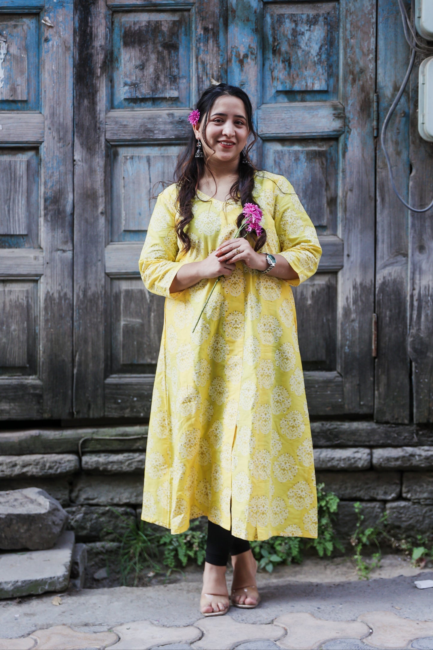 Vedika Bandhani A-line Long Kali Kurta