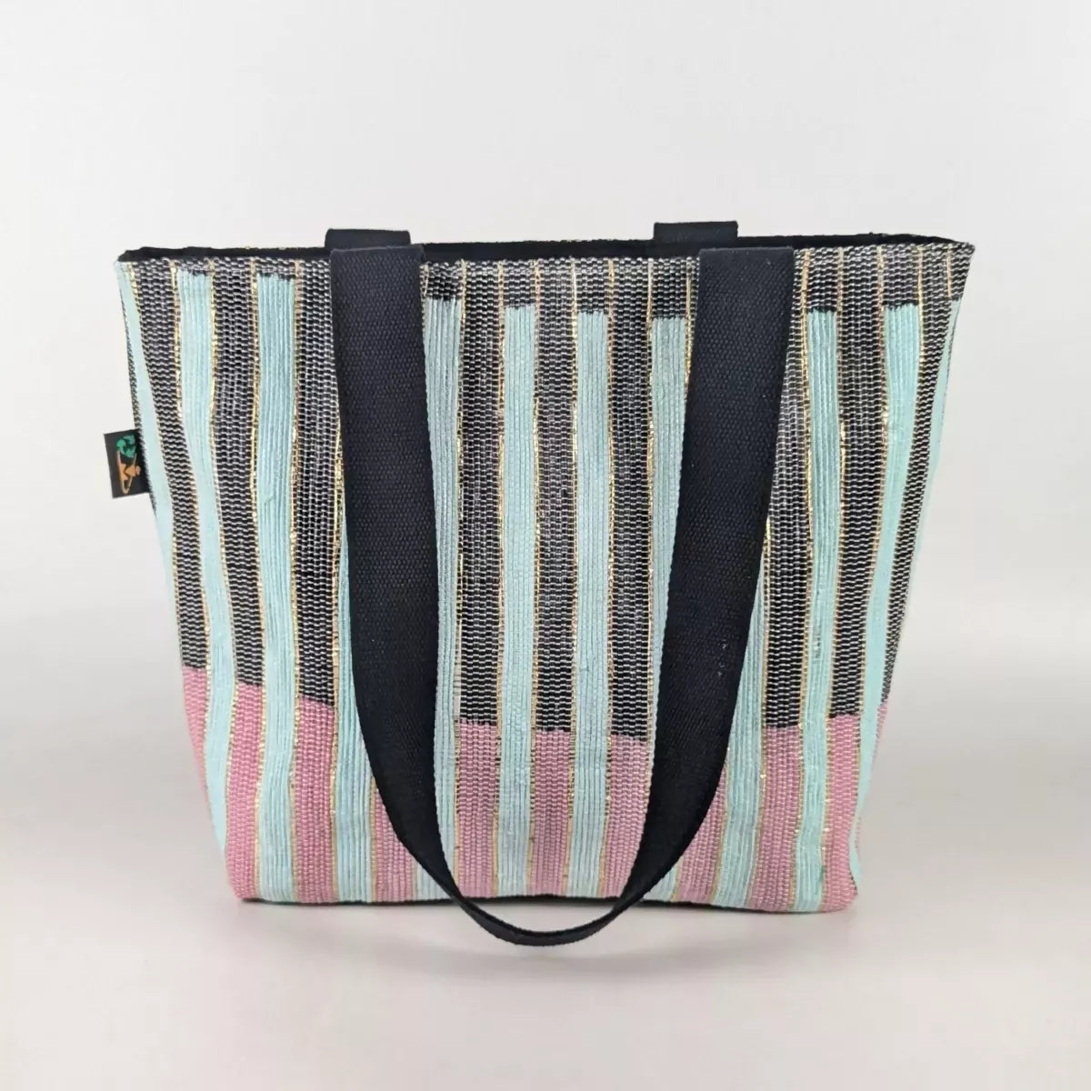 Upcycled_Handwoven_Designer_Shopper_Tote_DST0325-006_PS_W