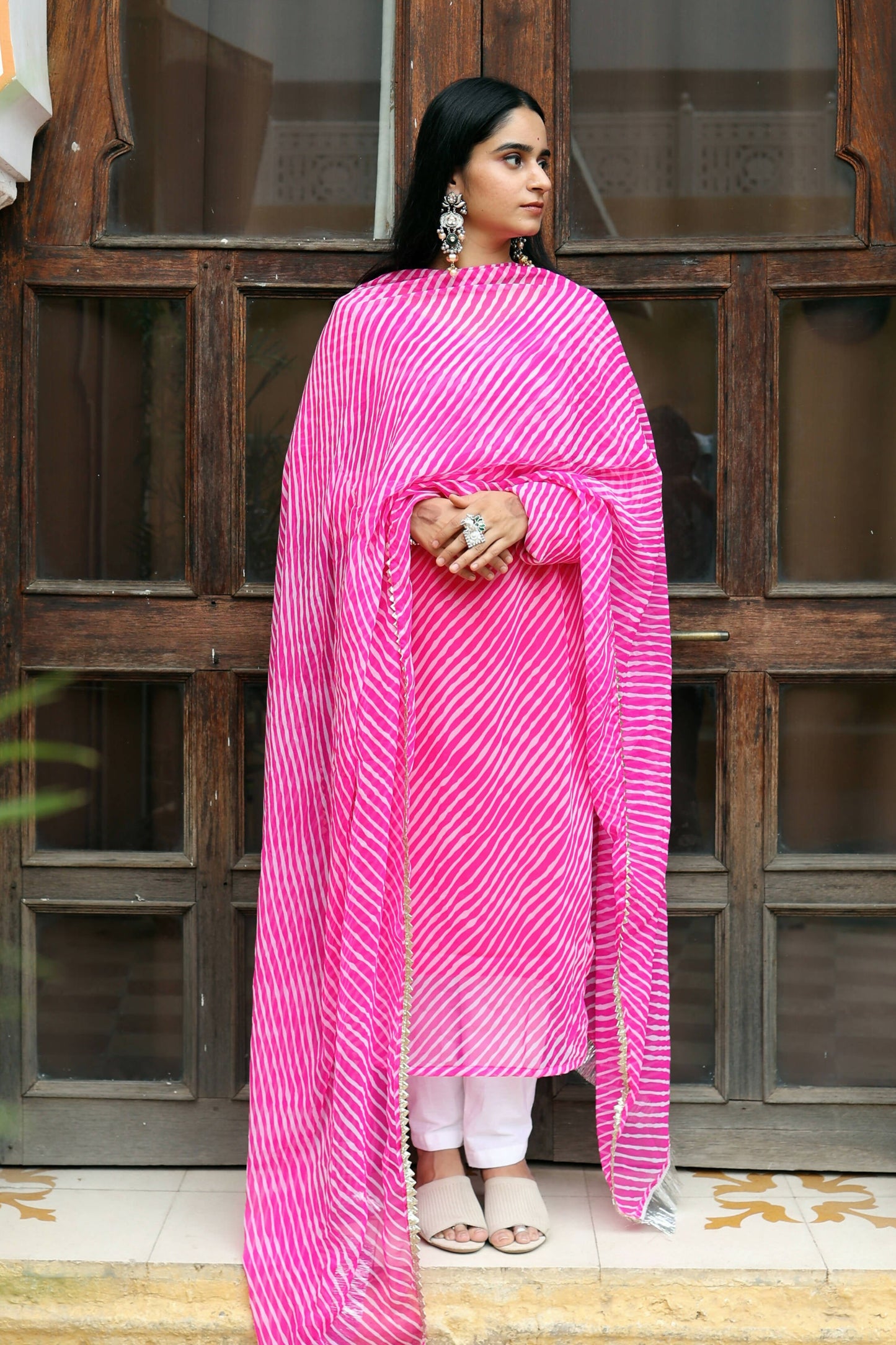 Hiraya Pink Leheriya Set