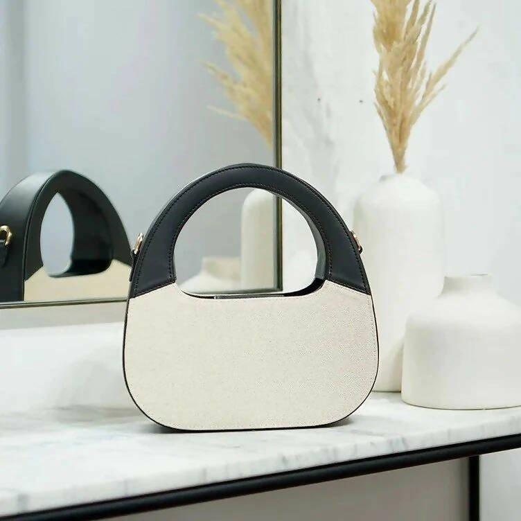 Ella Sling Bag In Canvas