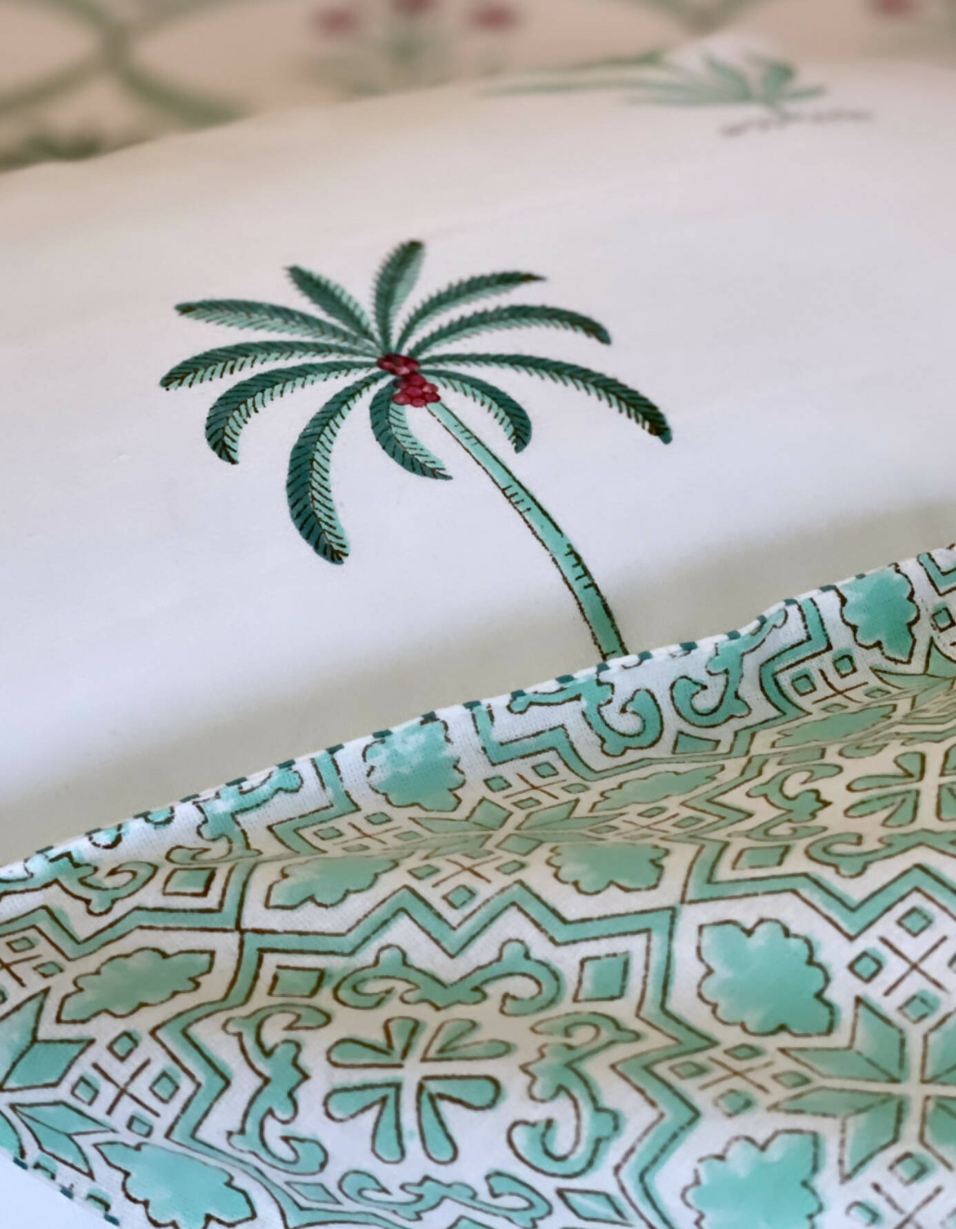 Emerald Mughal Jaal Bedsheet Set
