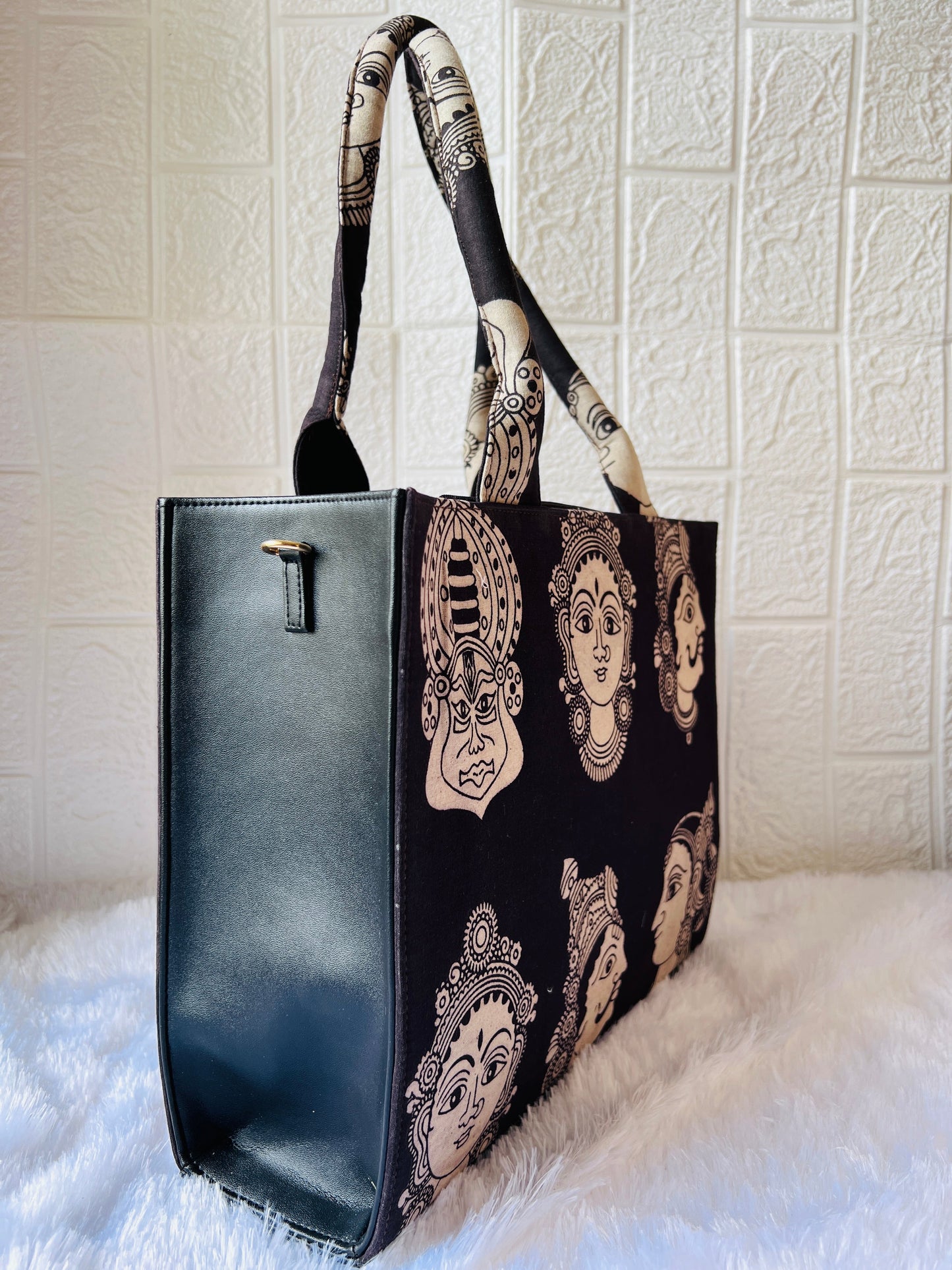Katahk Print Box Bag