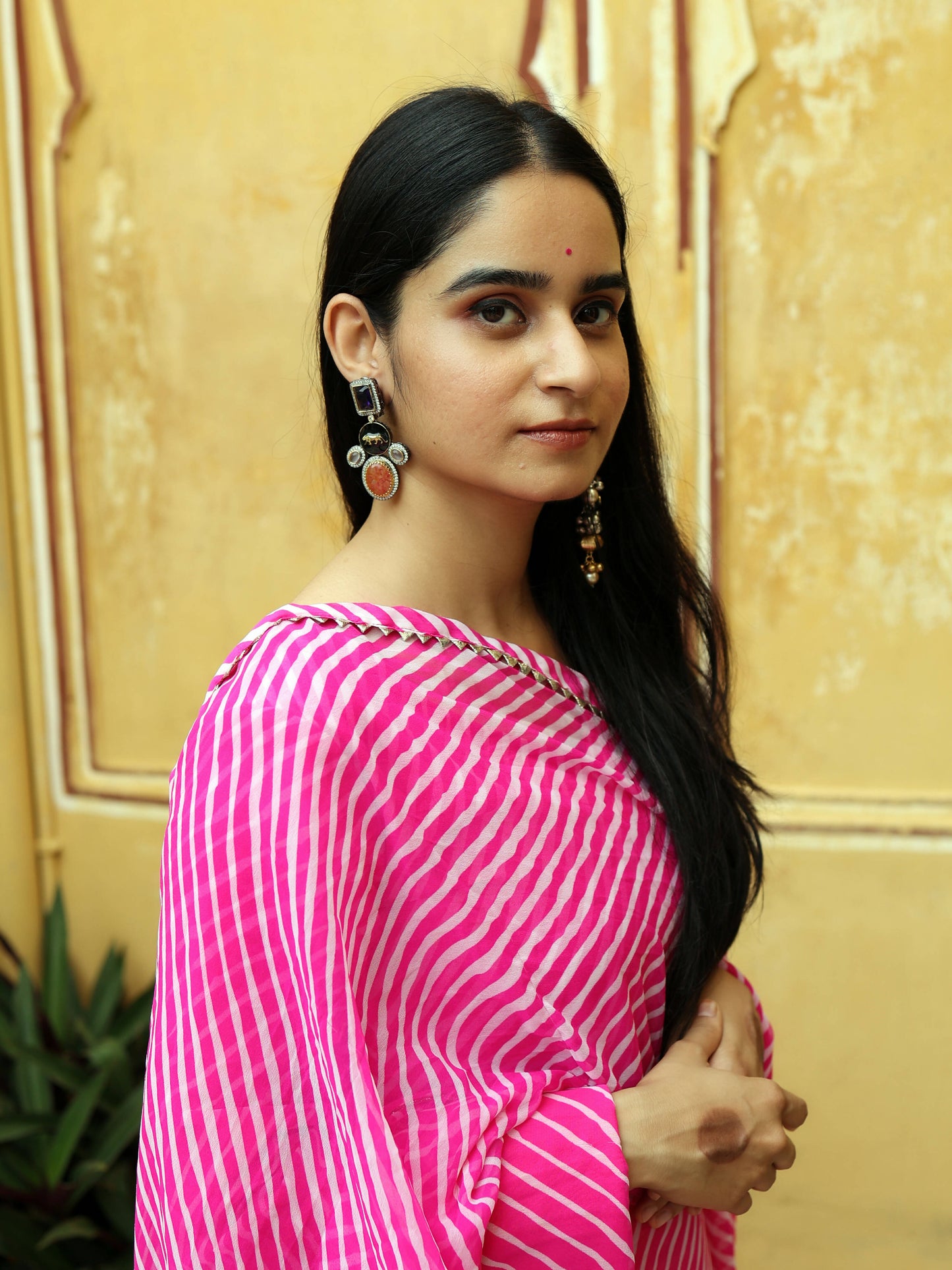 Hiraya Pink Leheriya Set