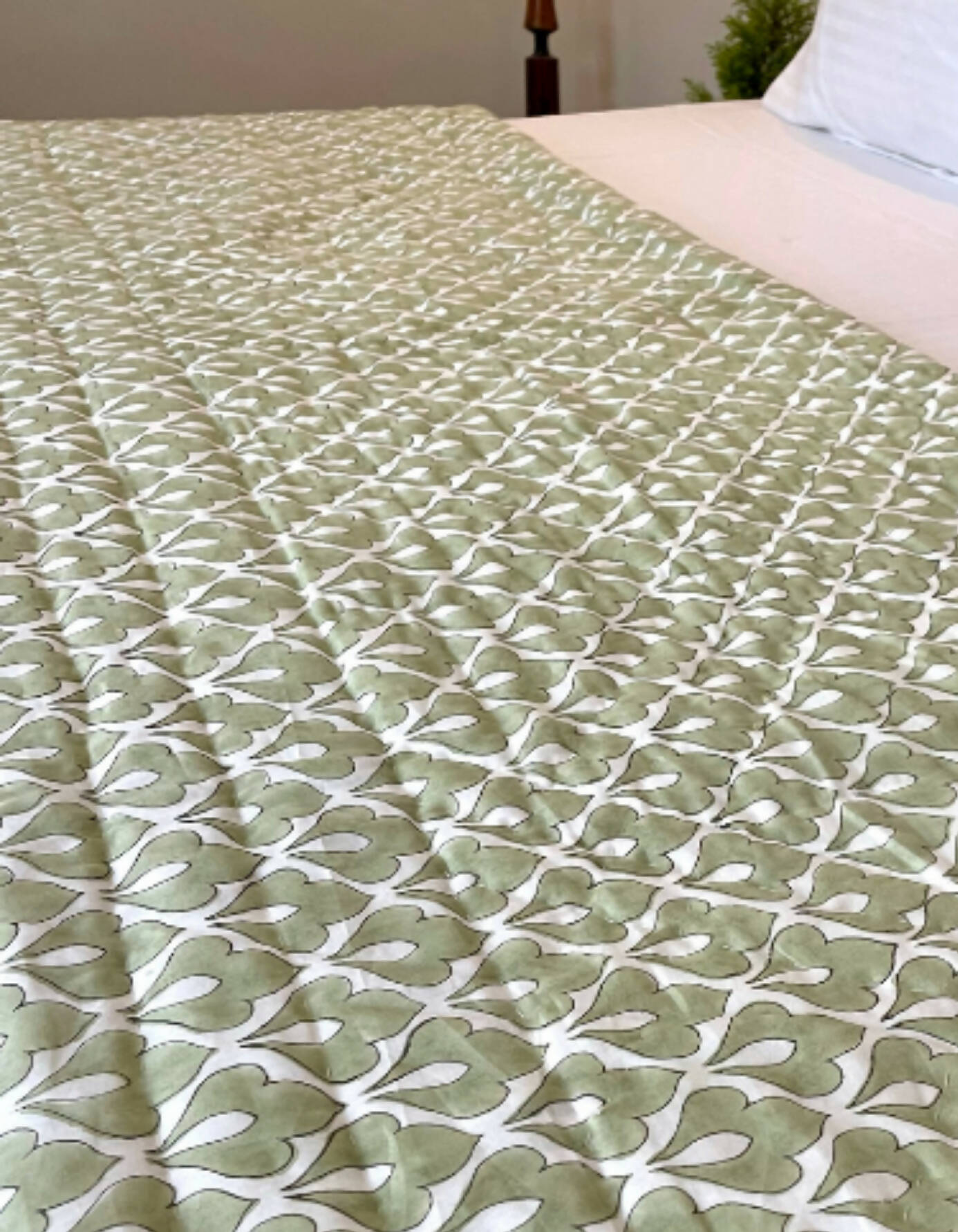 Shalimaar Quilt cum Bedcover