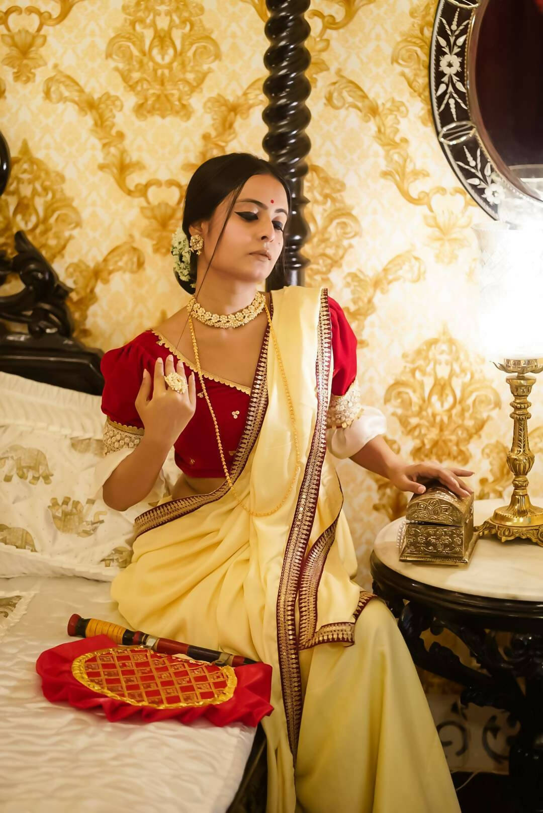 Lajosi Saree