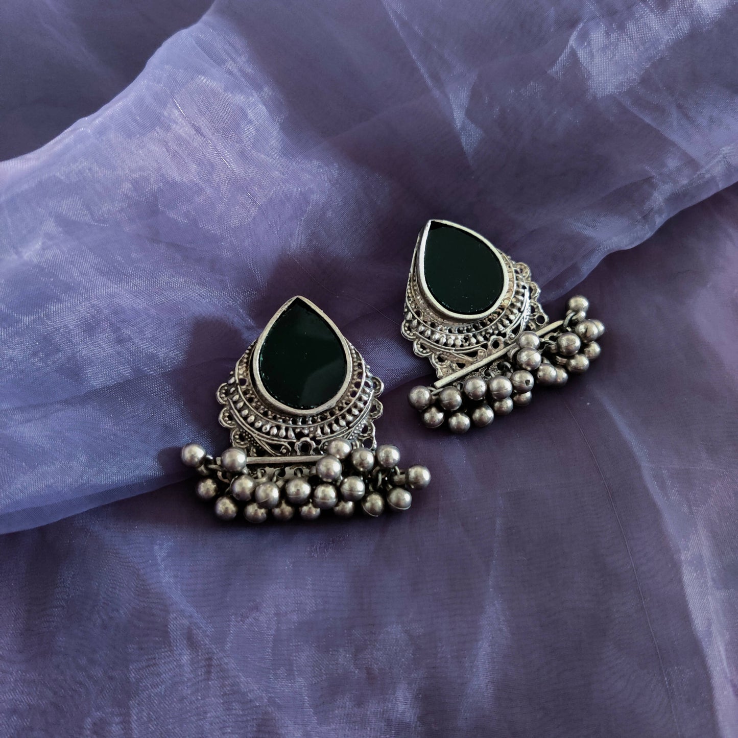 Queen's Necklace With Glasswork