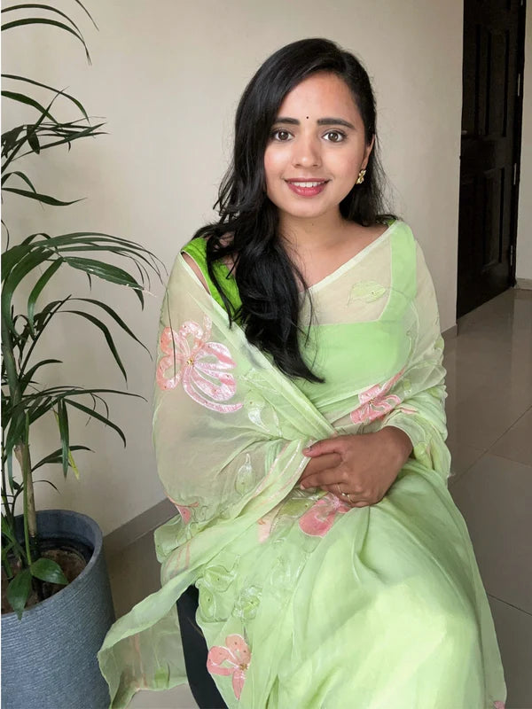 Mrunal - Hand Painted Pre-Pleated Chiffon Saree