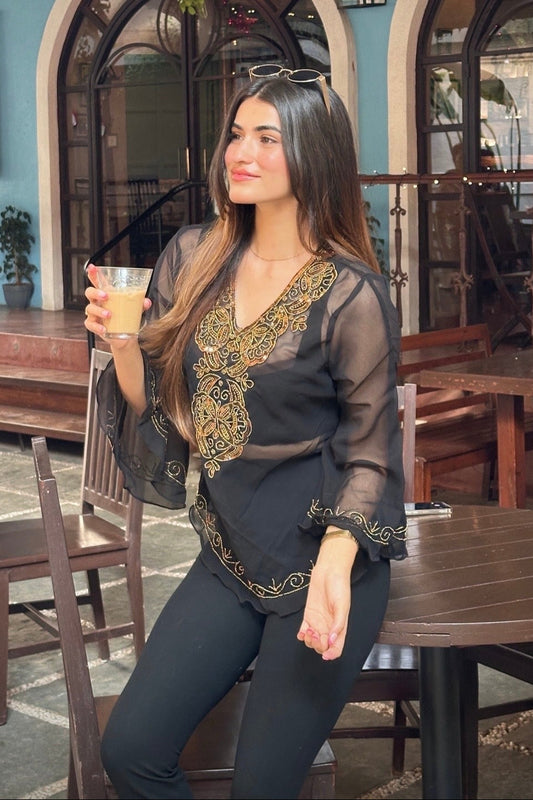 Zeenat Aman Black Short Top