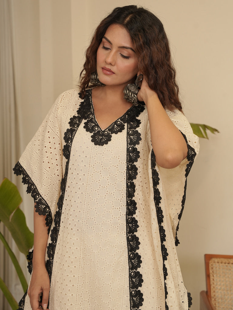 Safeda Lace Work Cotton Kaftan Set
