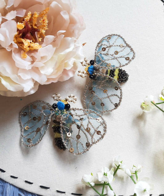 Kihoy_Bee_Earrings