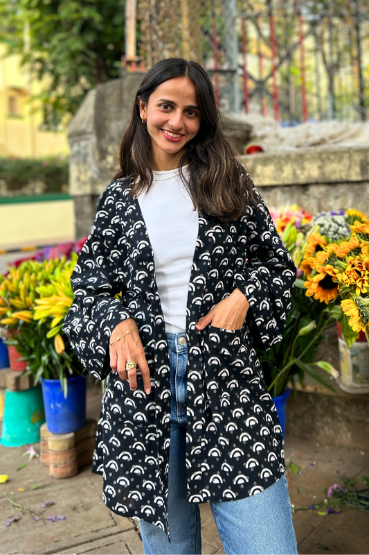 Black And White Pure Cotton Geometric Hand-Printed Shrug