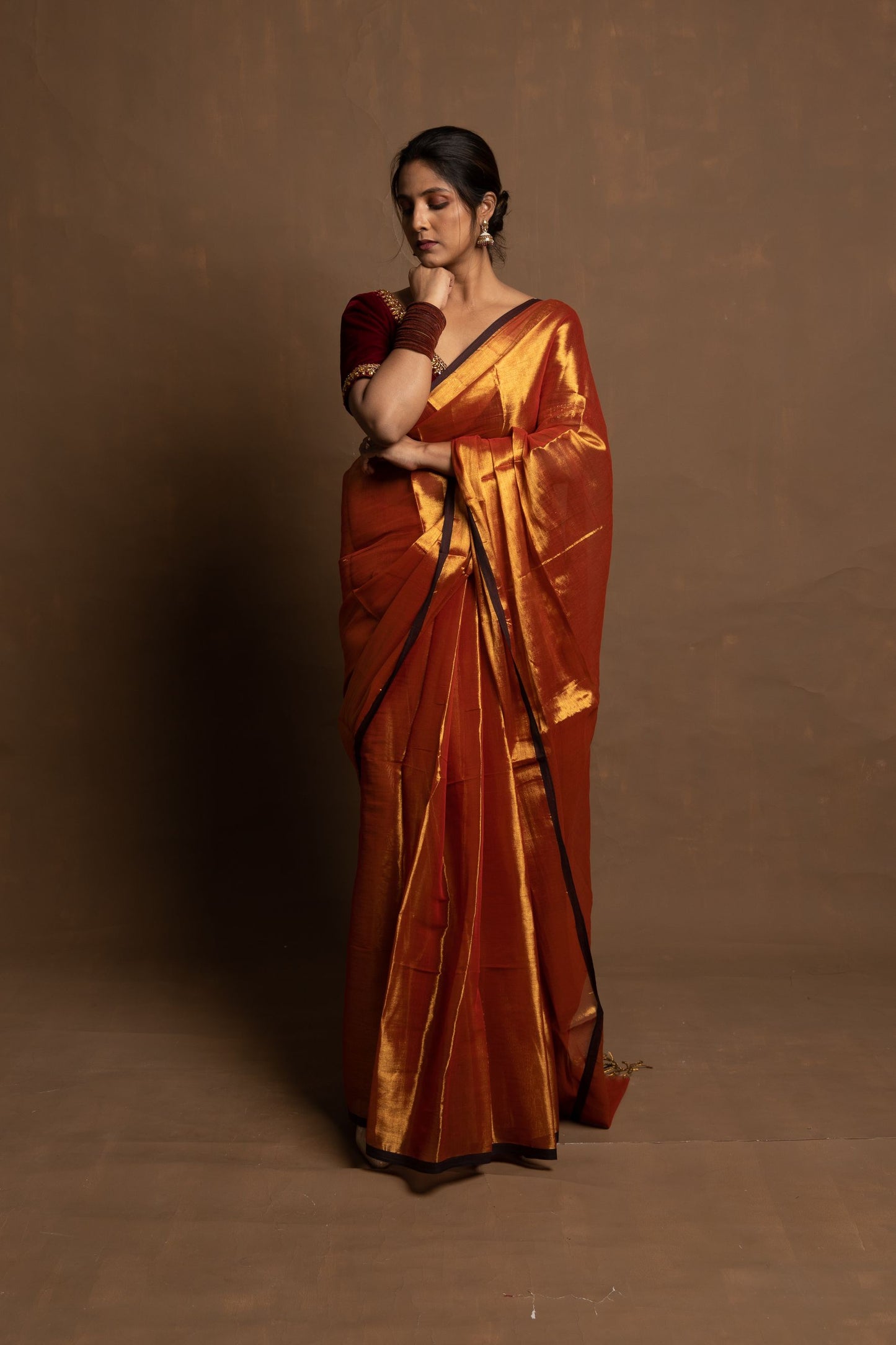 Elegant Handloom Tissue Saree