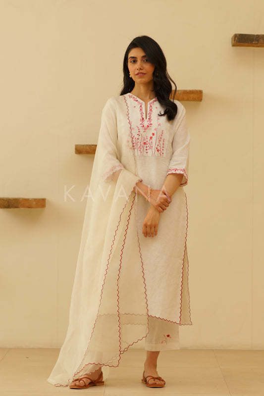 Farog Embroidered Kurta Set